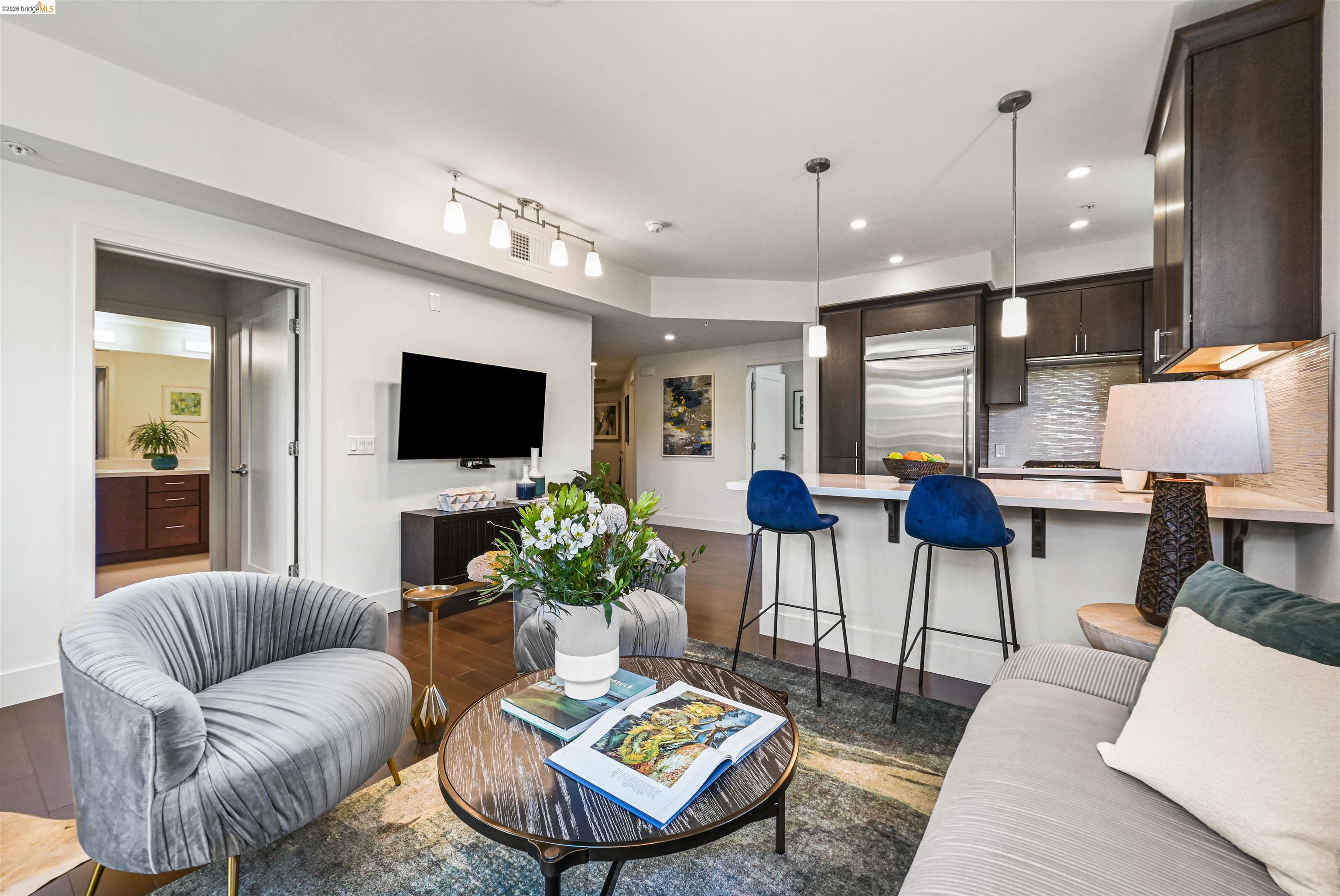Detail Gallery Image 12 of 41 For 1000 Dewing Ave #409,  Lafayette,  CA 94549 - 2 Beds | 2 Baths