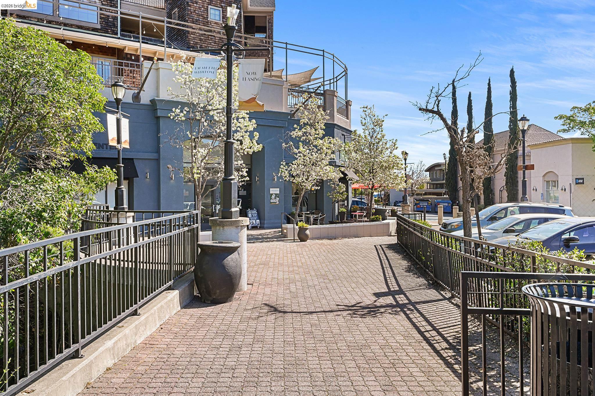 Detail Gallery Image 40 of 41 For 1000 Dewing Ave #409,  Lafayette,  CA 94549 - 2 Beds | 2 Baths