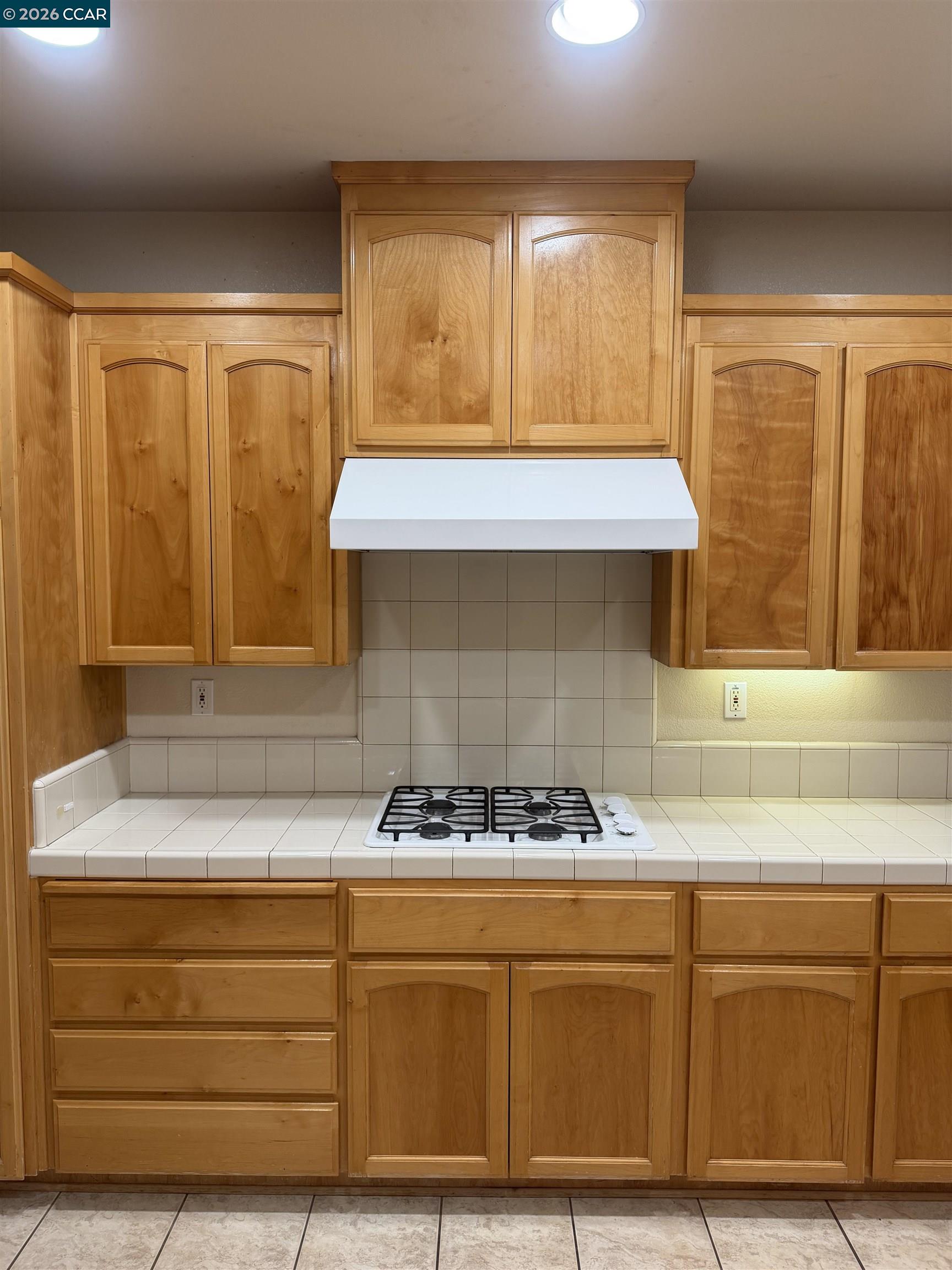 Detail Gallery Image 5 of 21 For 4136 Bandini Ct, Dublin,  CA 94568 - 3 Beds | 2/1 Baths