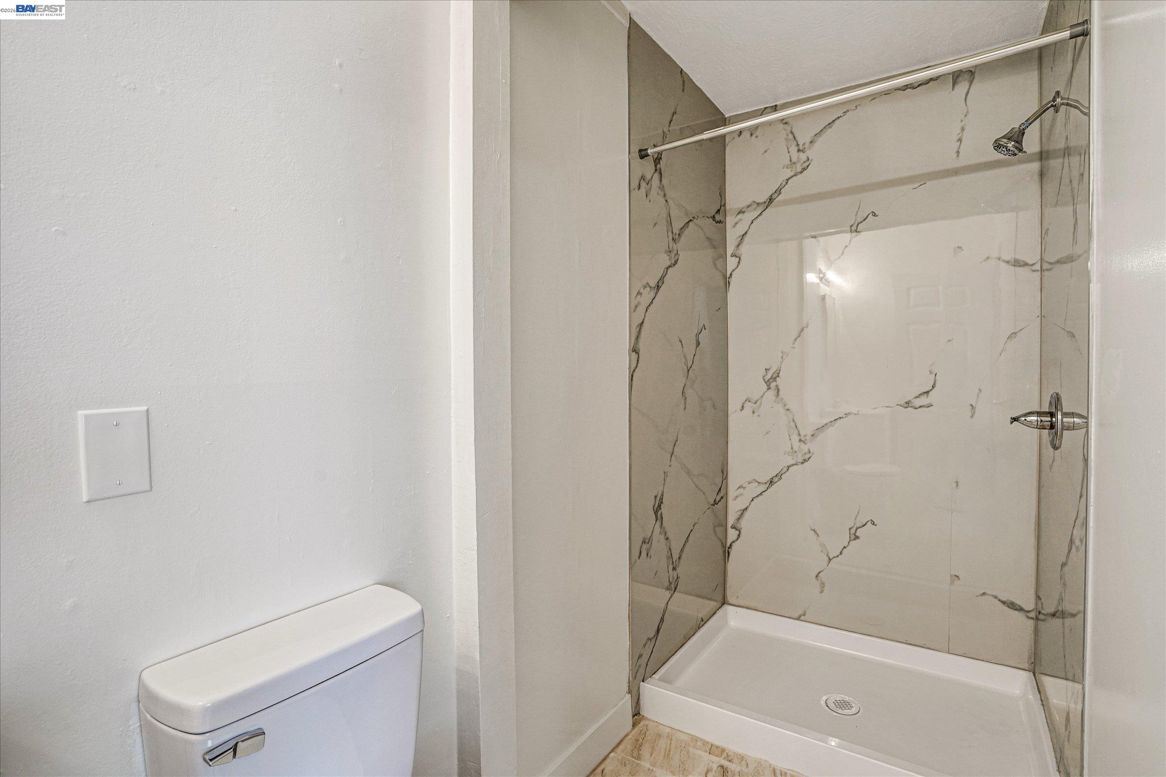 Detail Gallery Image 25 of 32 For 452 Wilshire Avenue, Vallejo,  CA 94591 - 4 Beds | 3 Baths