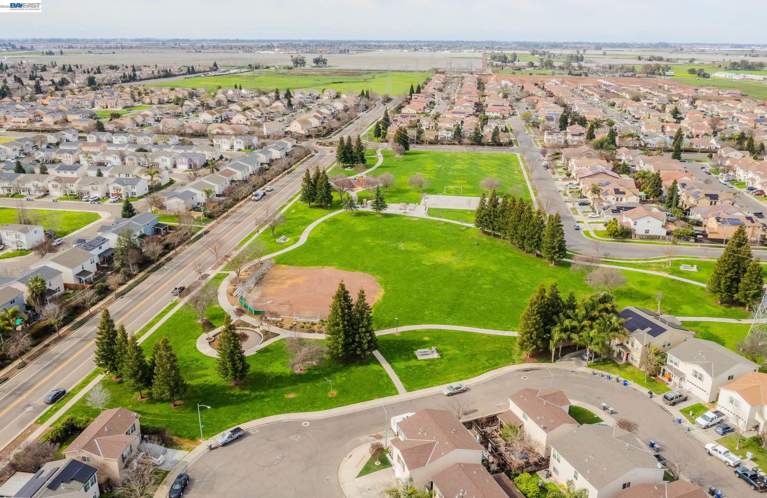 Detail Gallery Image 32 of 34 For 1255 Day Light Dr, Merced,  CA 95348 - 4 Beds | 2/1 Baths