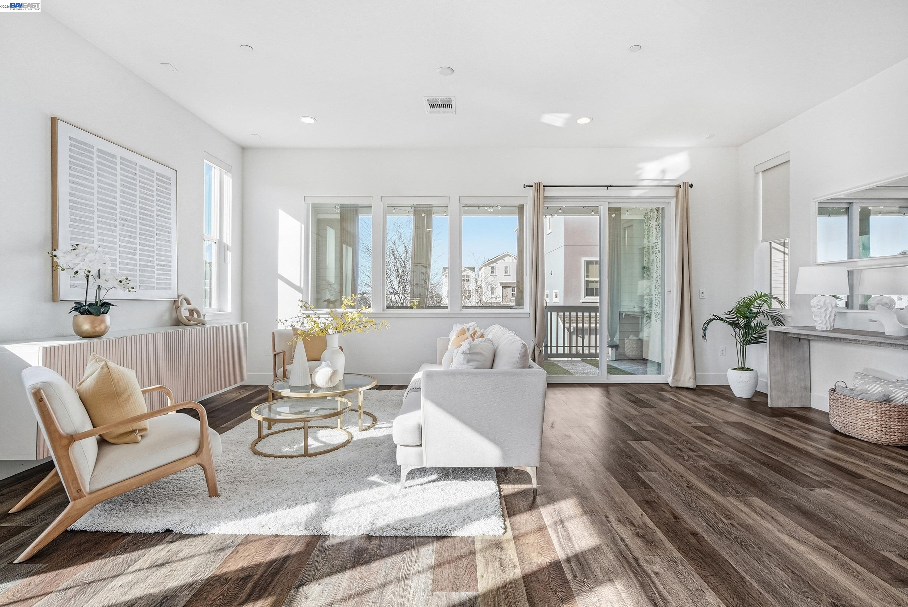 Detail Gallery Image 5 of 46 For 37645 Bay Crest Rd, Newark,  CA 94560 - 4 Beds | 3/1 Baths