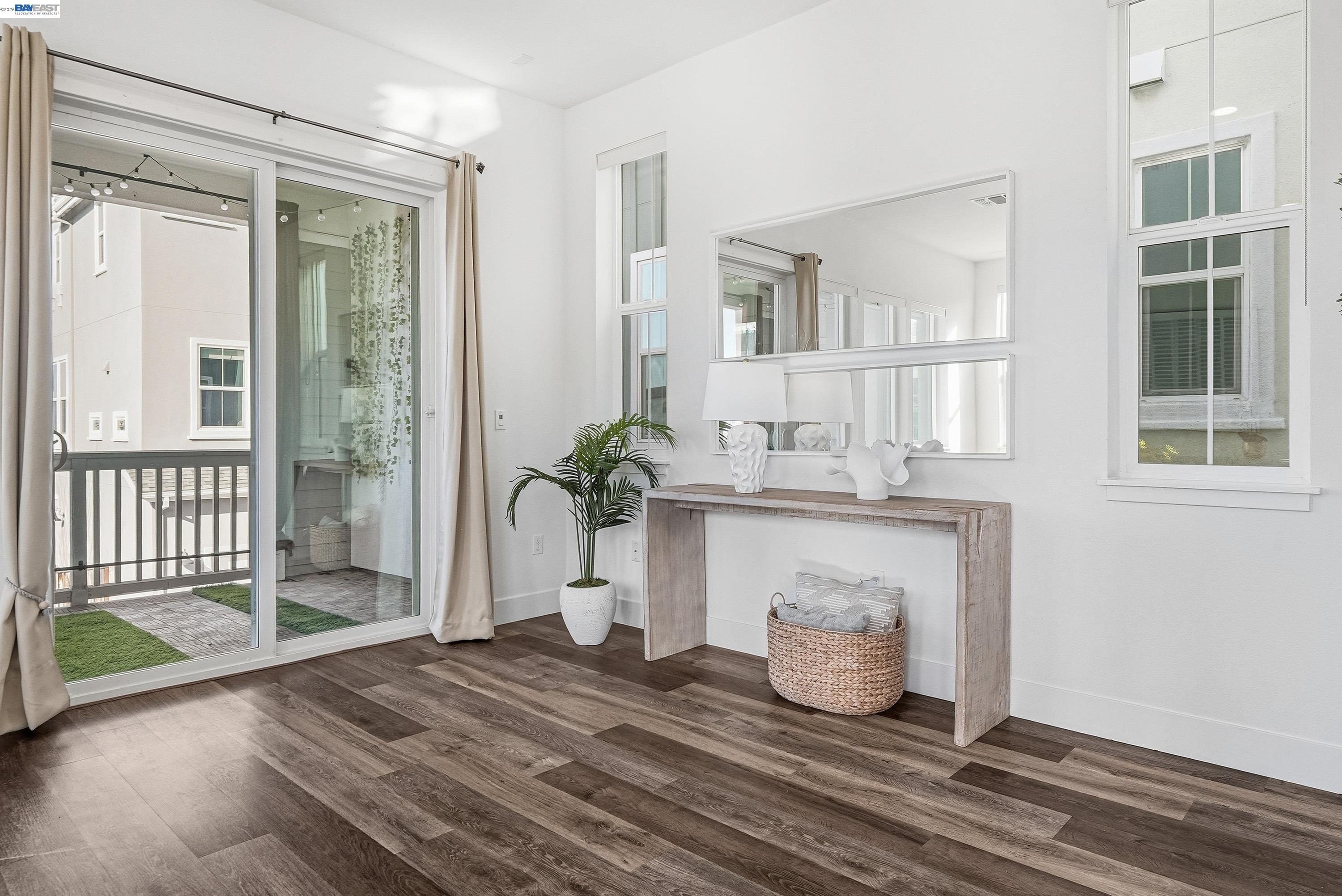 Detail Gallery Image 7 of 46 For 37645 Bay Crest Rd, Newark,  CA 94560 - 4 Beds | 3/1 Baths