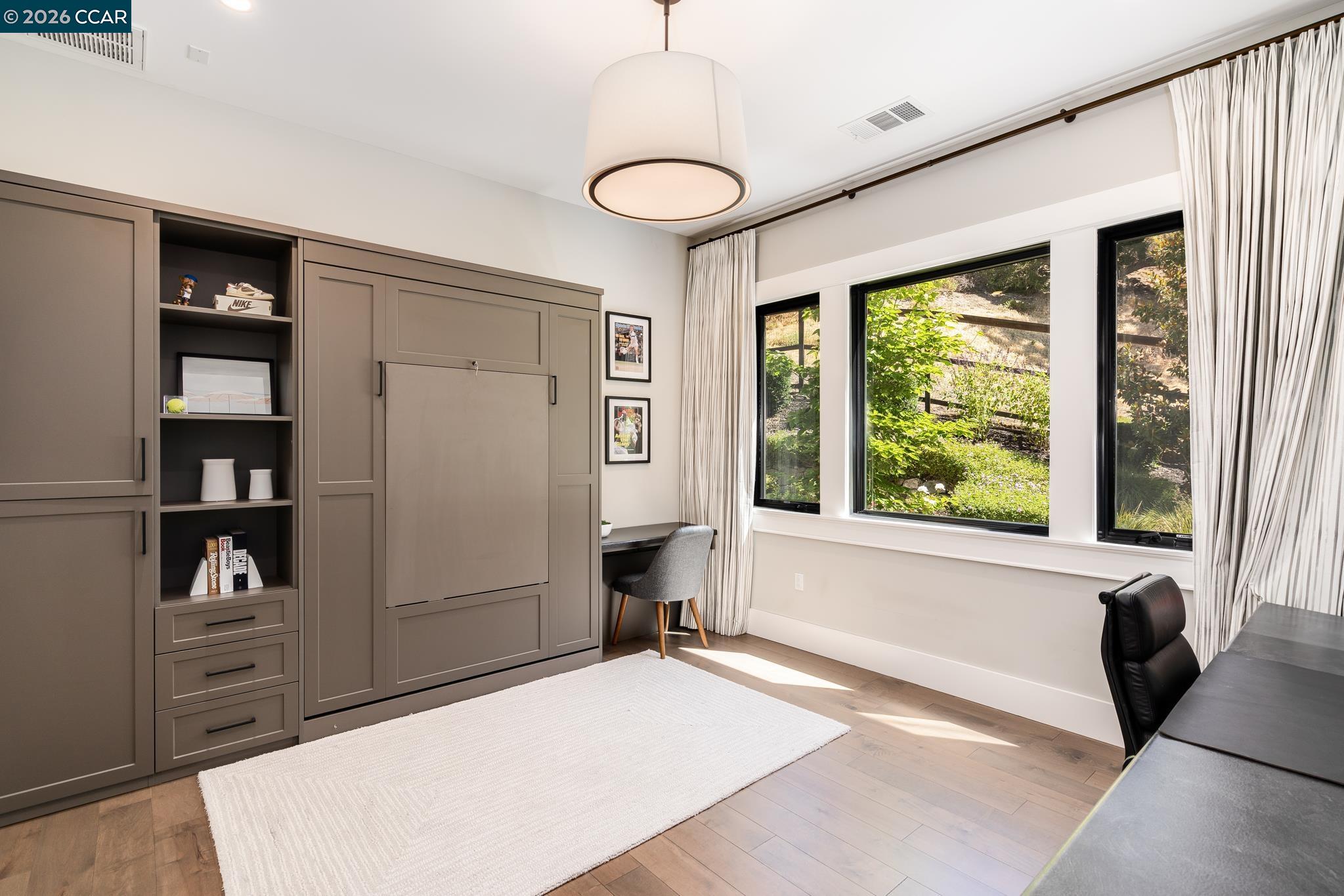 Detail Gallery Image 23 of 59 For 401 Legacy Dr, Alamo,  CA 94507 - 5 Beds | 6/2 Baths