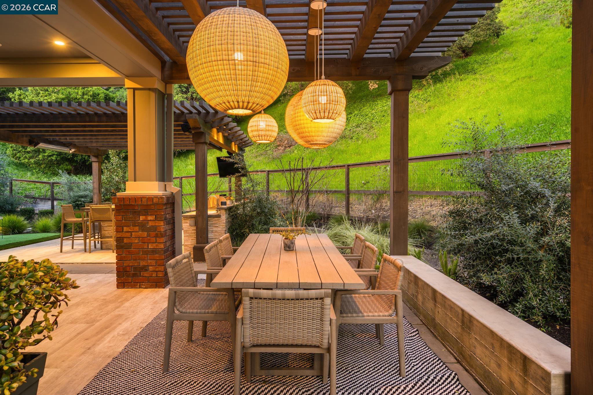 Detail Gallery Image 47 of 59 For 401 Legacy Dr, Alamo,  CA 94507 - 5 Beds | 6/2 Baths