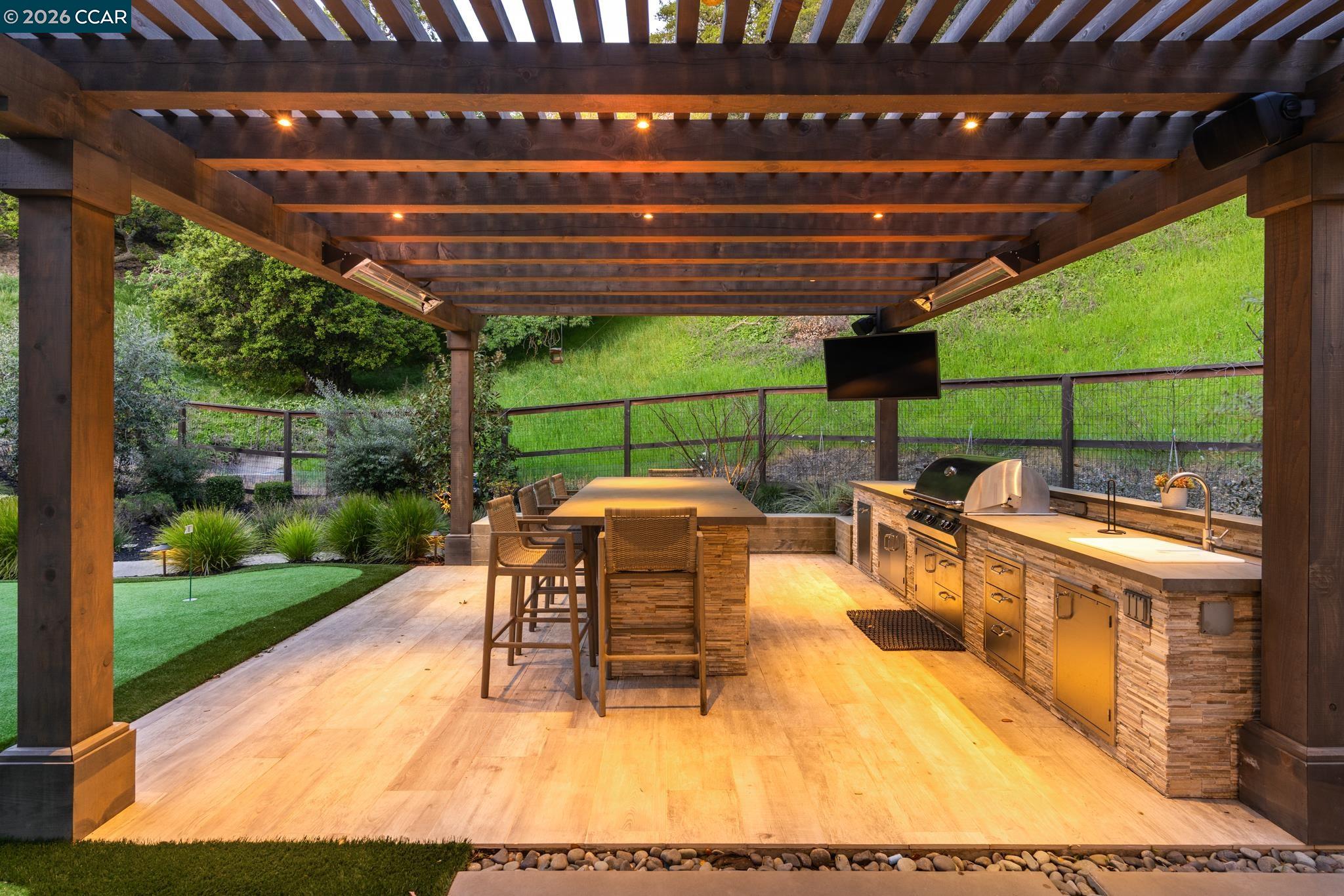 Detail Gallery Image 49 of 59 For 401 Legacy Dr, Alamo,  CA 94507 - 5 Beds | 6/2 Baths