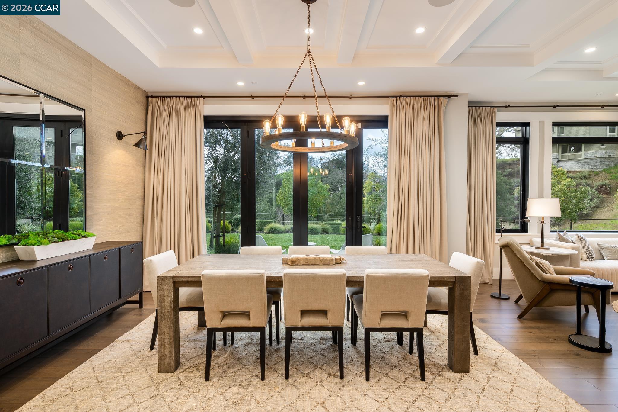 Detail Gallery Image 7 of 59 For 401 Legacy Dr, Alamo,  CA 94507 - 5 Beds | 6/2 Baths