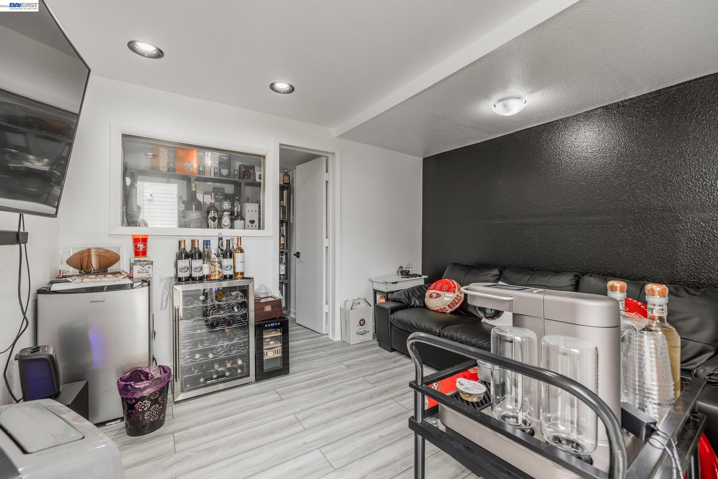 Detail Gallery Image 3 of 39 For 2541 Rowe Dr, Fairfield,  CA 94533 - 5 Beds | 3 Baths