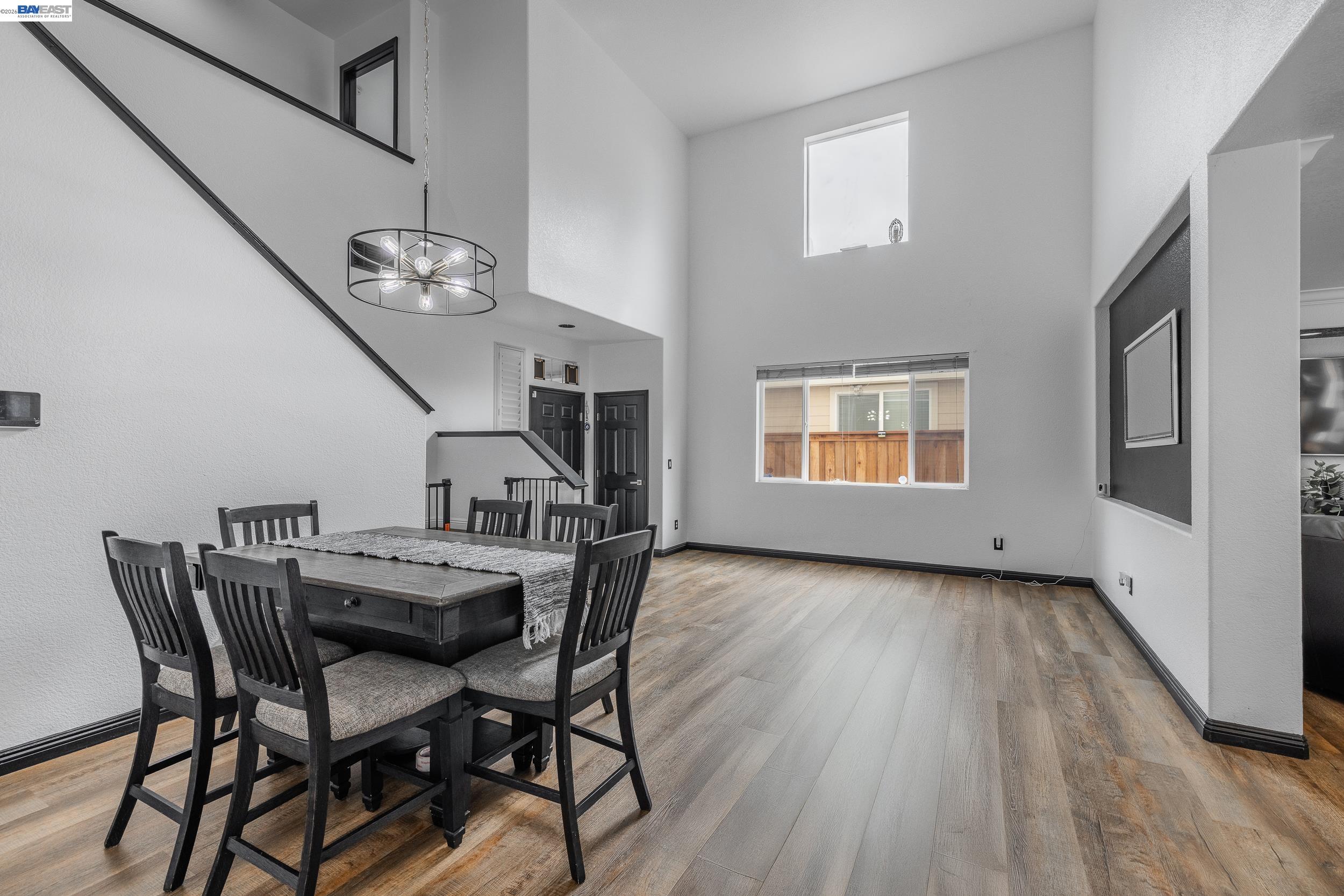 Detail Gallery Image 21 of 39 For 2541 Rowe Dr, Fairfield,  CA 94533 - 5 Beds | 3 Baths