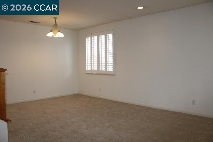 Detail Gallery Image 3 of 26 For 524 Rosewood Ln, Hercules,  CA 94547 - 4 Beds | 3 Baths