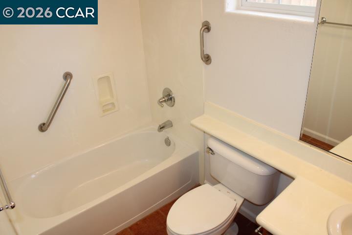 Detail Gallery Image 23 of 26 For 524 Rosewood Ln, Hercules,  CA 94547 - 4 Beds | 3 Baths