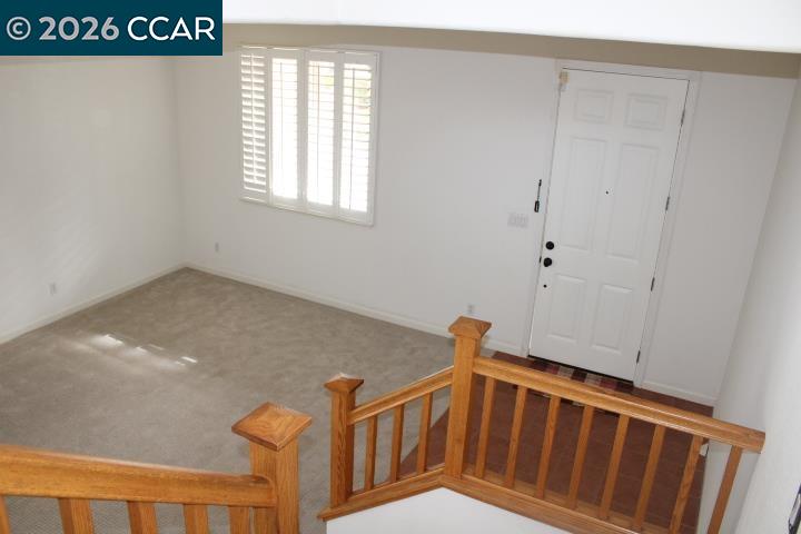 Detail Gallery Image 4 of 26 For 524 Rosewood Ln, Hercules,  CA 94547 - 4 Beds | 3 Baths