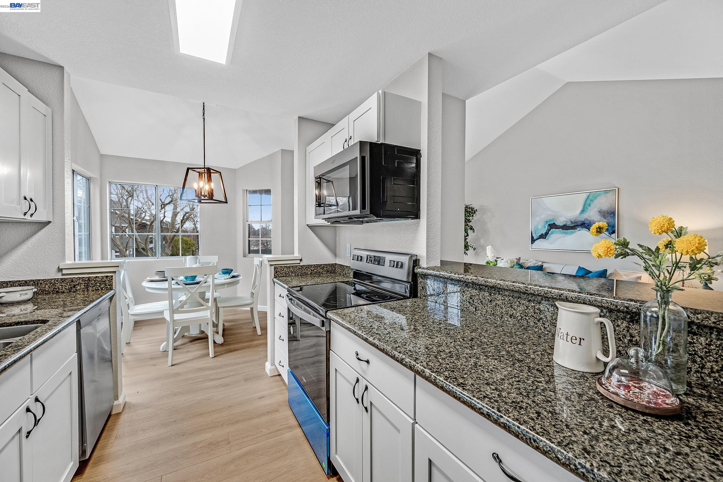 Photo #13: 41125019 Listing: Photo #13