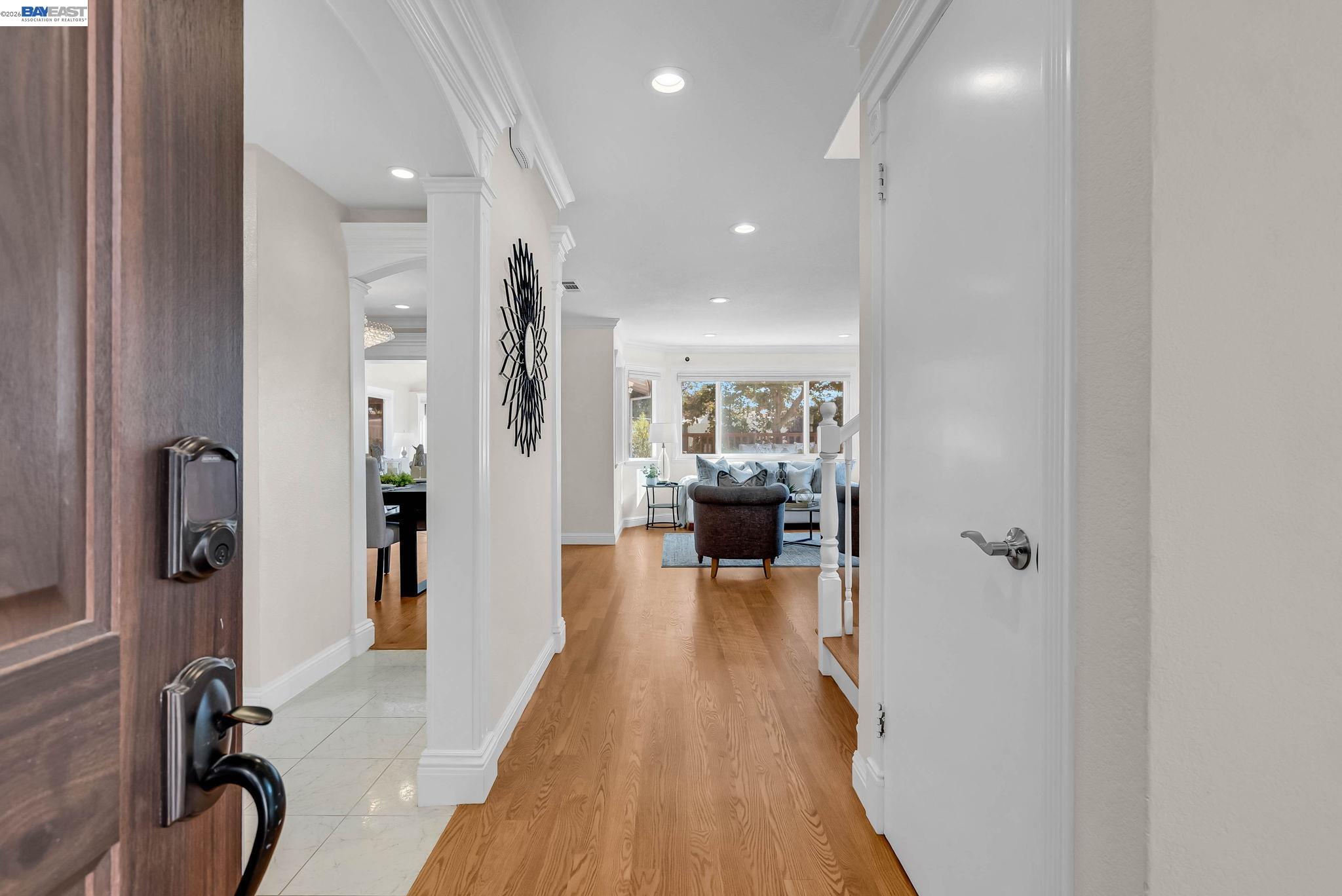 Detail Gallery Image 4 of 60 For 39478 Zacate Ave, Fremont,  CA 94539 - 5 Beds | 2/1 Baths