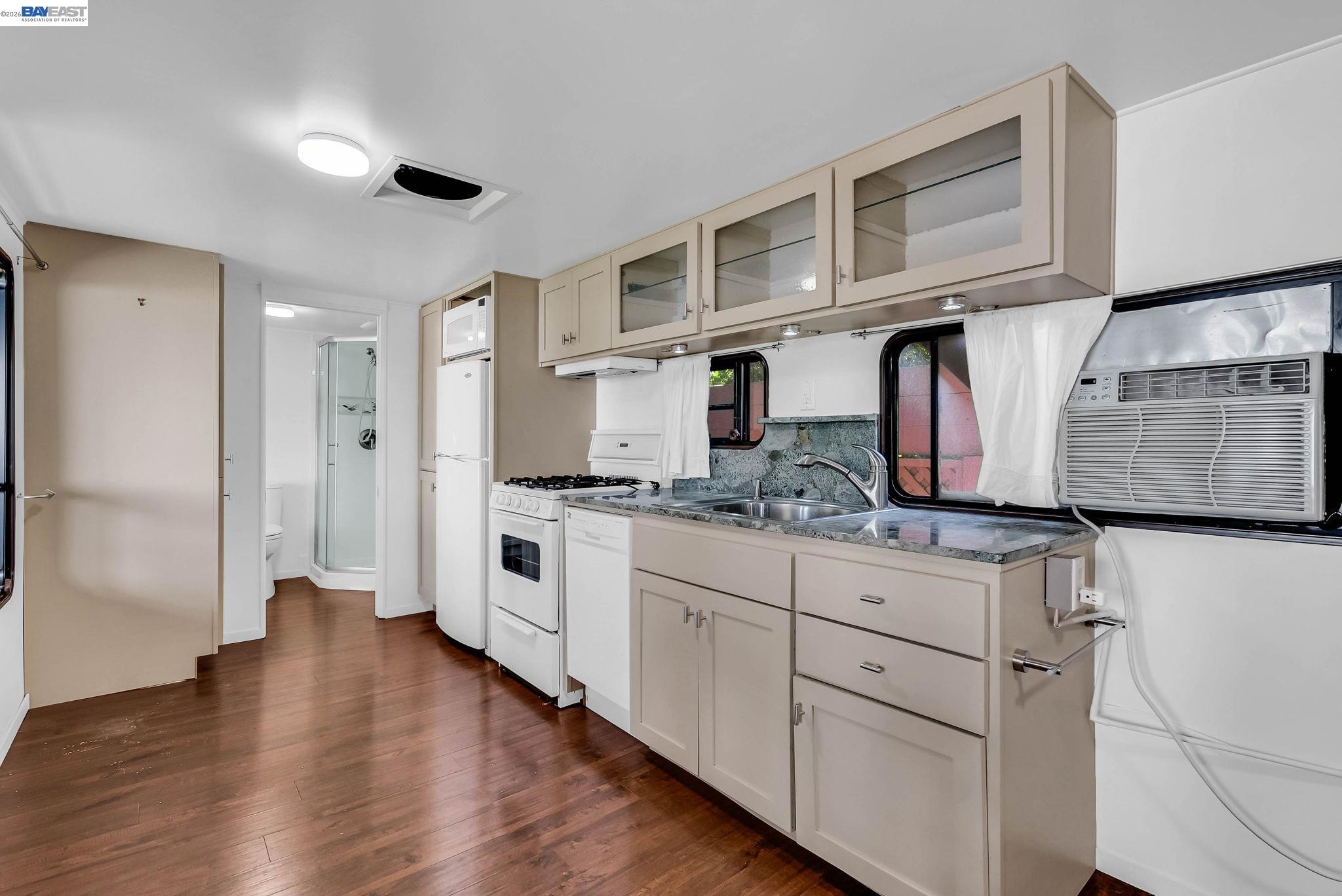 Detail Gallery Image 35 of 60 For 39478 Zacate Ave, Fremont,  CA 94539 - 5 Beds | 2/1 Baths