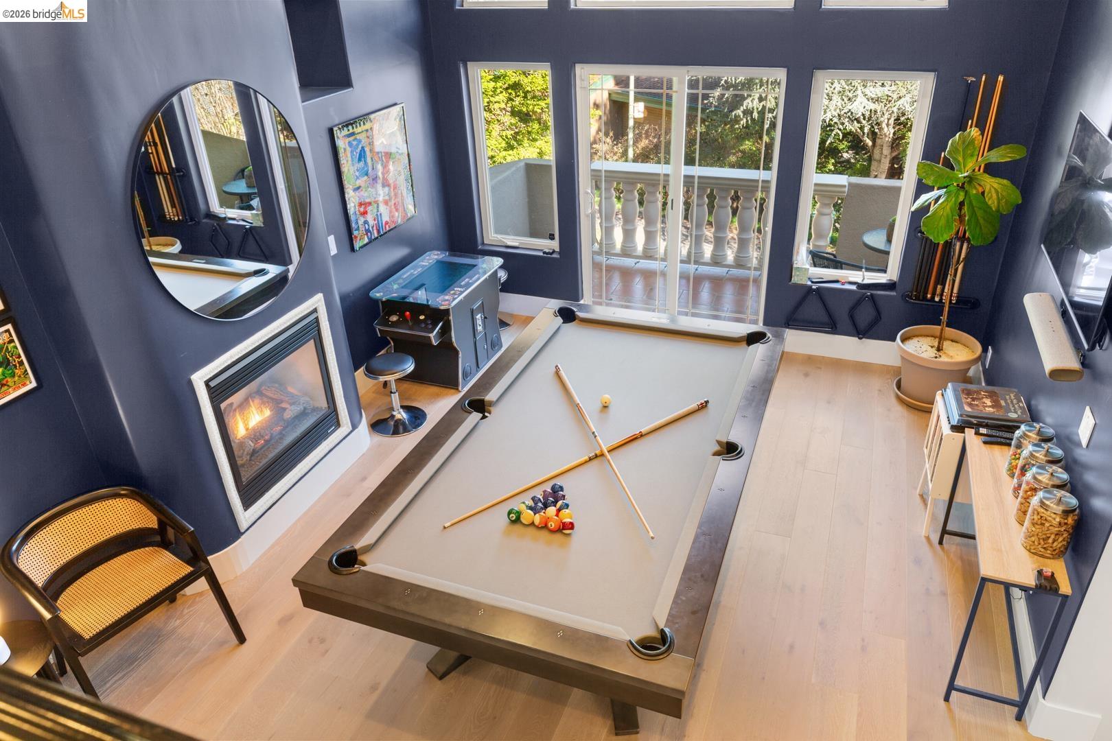 Detail Gallery Image 30 of 60 For 6839 Sherwick Dr, Berkeley,  CA 94705-1744 - 4 Beds | 3/1 Baths