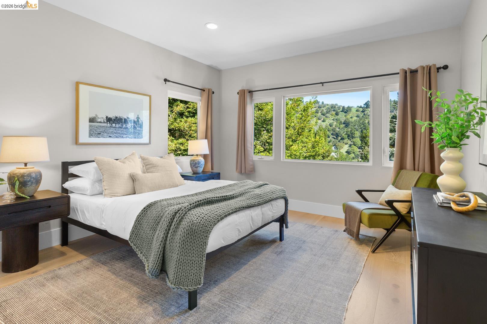 Detail Gallery Image 33 of 60 For 6839 Sherwick Dr, Berkeley,  CA 94705-1744 - 4 Beds | 3/1 Baths