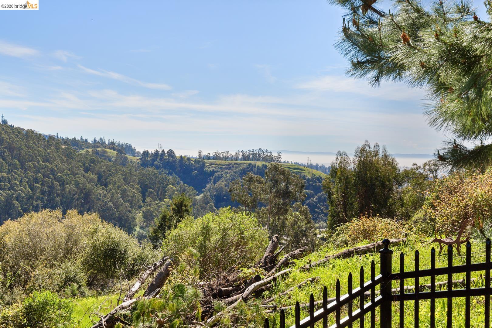 Detail Gallery Image 53 of 60 For 6839 Sherwick Dr, Berkeley,  CA 94705-1744 - 4 Beds | 3/1 Baths