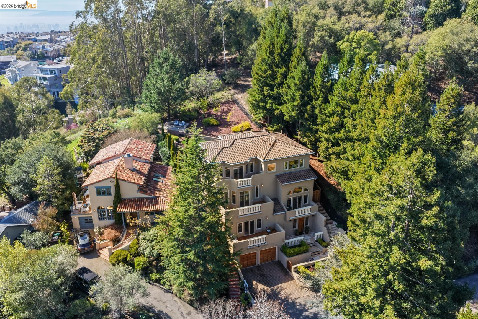 Detail Gallery Image 60 of 60 For 6839 Sherwick Dr, Berkeley,  CA 94705-1744 - 4 Beds | 3/1 Baths