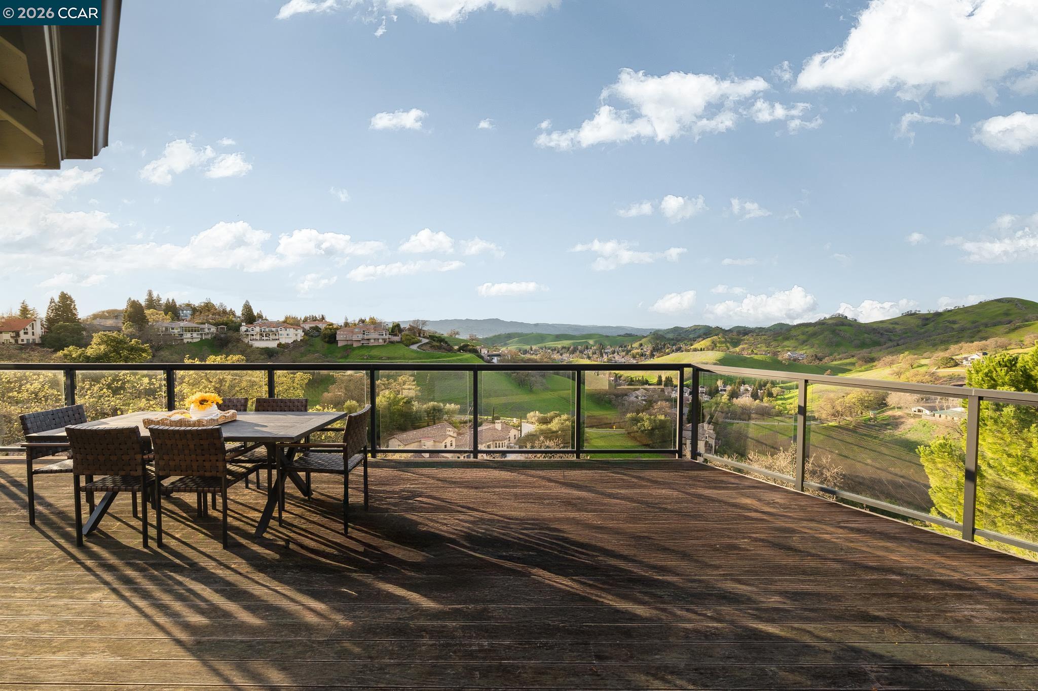 Detail Gallery Image 33 of 43 For 145 Sugar Creek Ln, Alamo,  CA 94507 - 4 Beds | 3/1 Baths