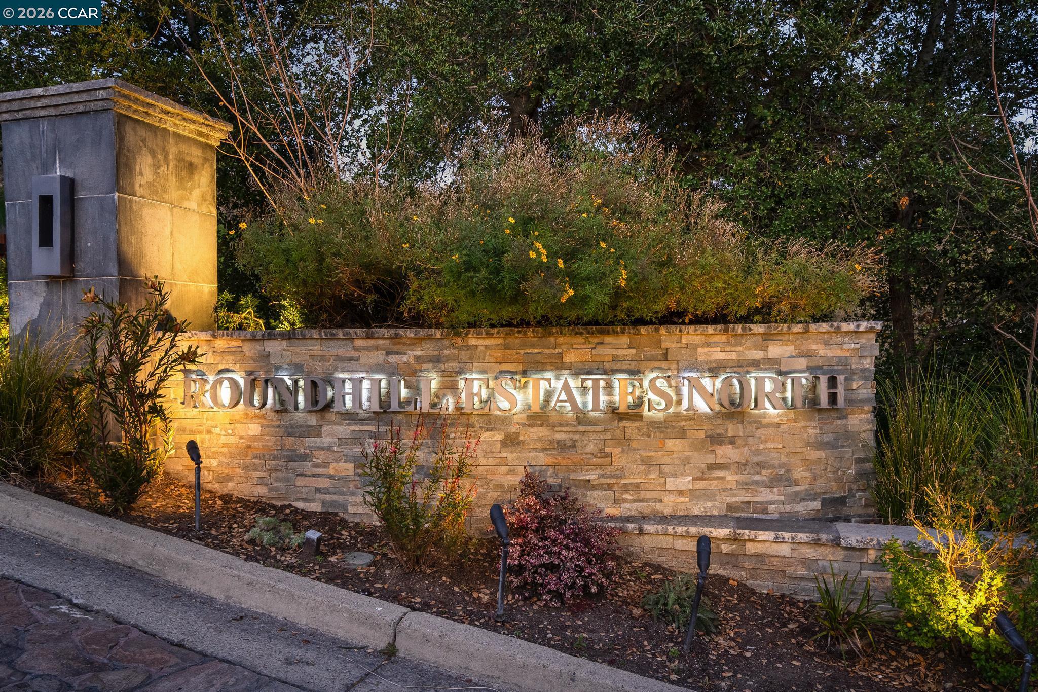 Detail Gallery Image 41 of 51 For 145 Sugar Creek Ln, Alamo,  CA 94507 - 4 Beds | 3/1 Baths