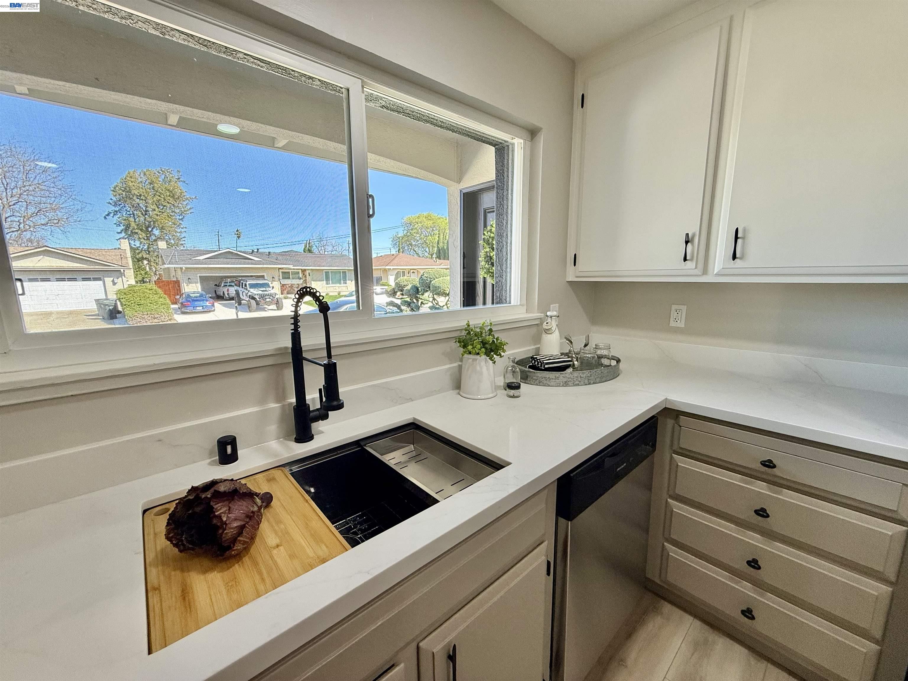 Detail Gallery Image 22 of 56 For 7036 Allegheny, Dublin,  CA 94568-2504 - 3 Beds | 2 Baths