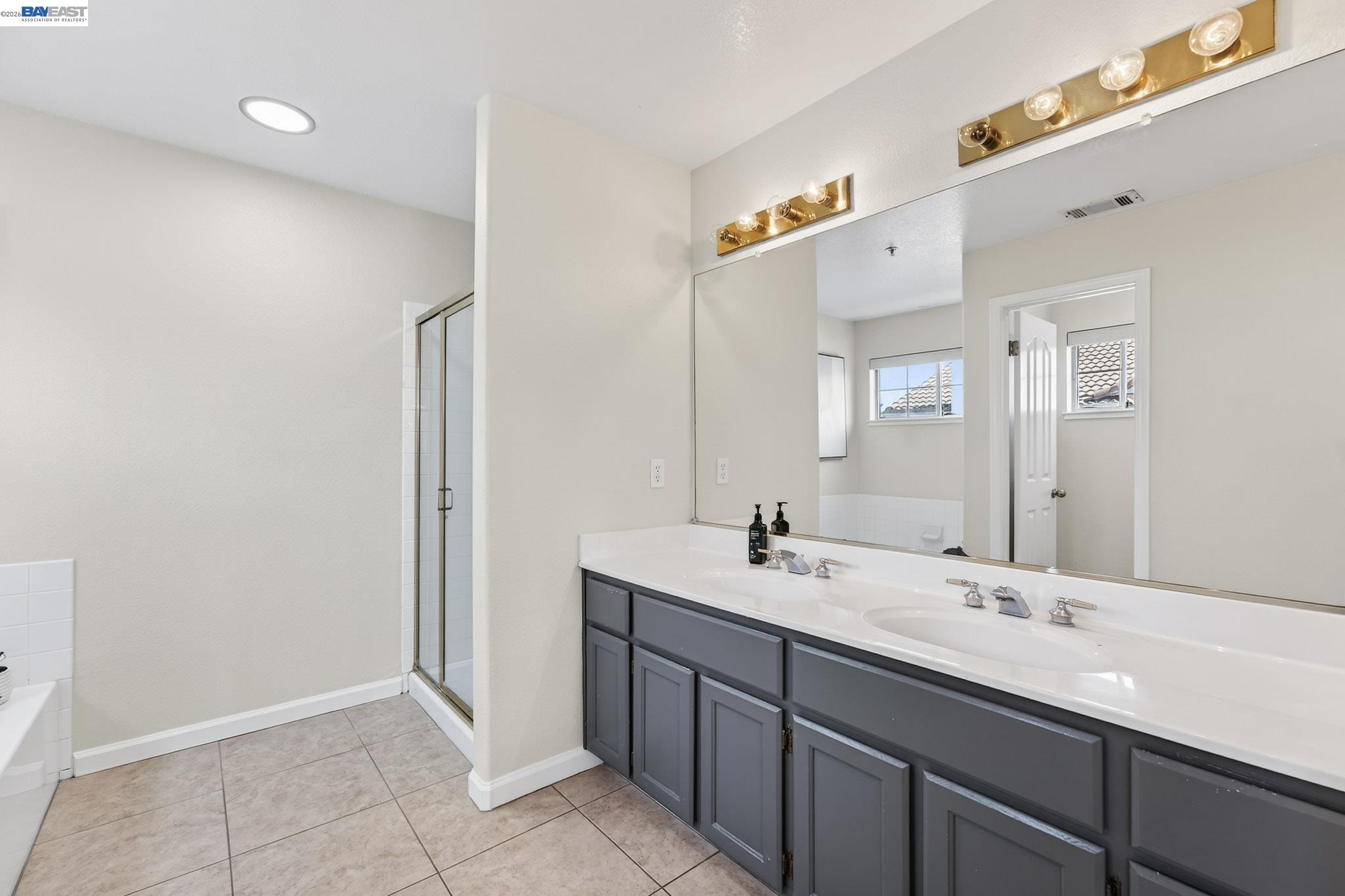 Detail Gallery Image 26 of 45 For 1360 Toulon Ct, Livermore,  CA 94551 - 4 Beds | 3 Baths