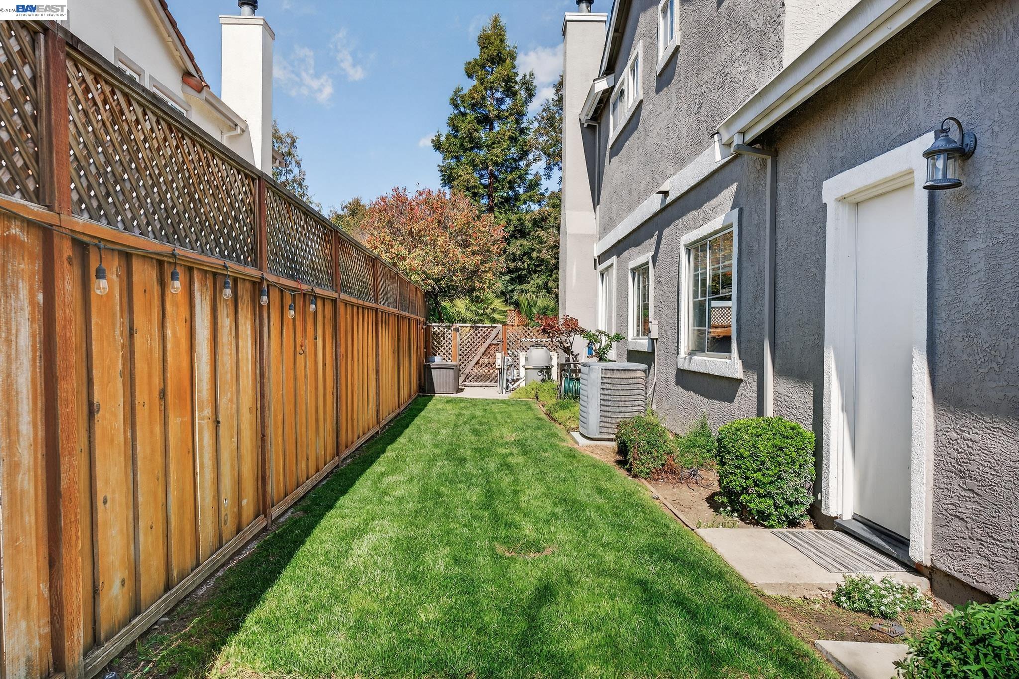 Detail Gallery Image 40 of 45 For 1360 Toulon Ct, Livermore,  CA 94551 - 4 Beds | 3 Baths