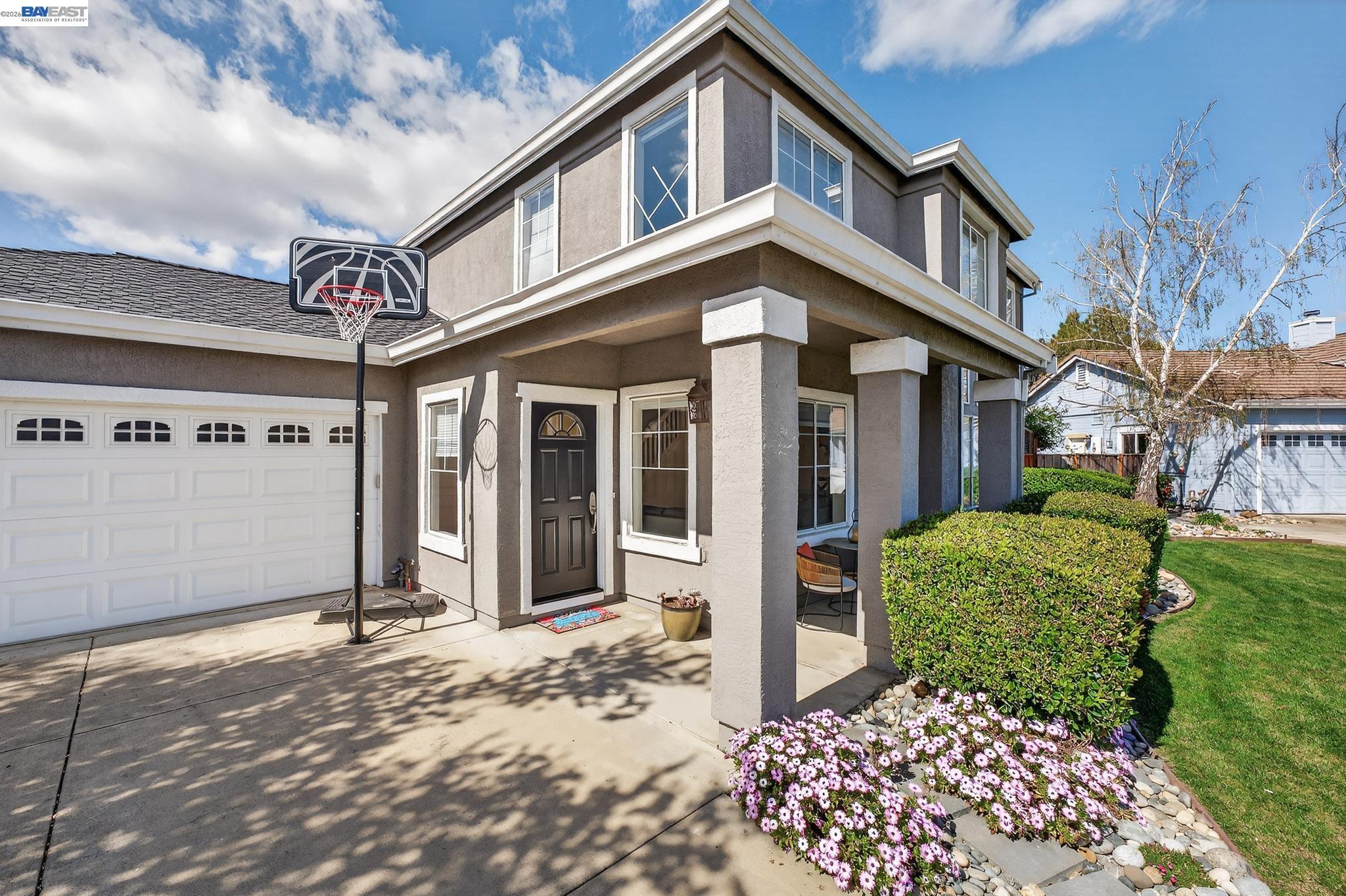 Detail Gallery Image 6 of 45 For 1360 Toulon Ct, Livermore,  CA 94551 - 4 Beds | 3 Baths