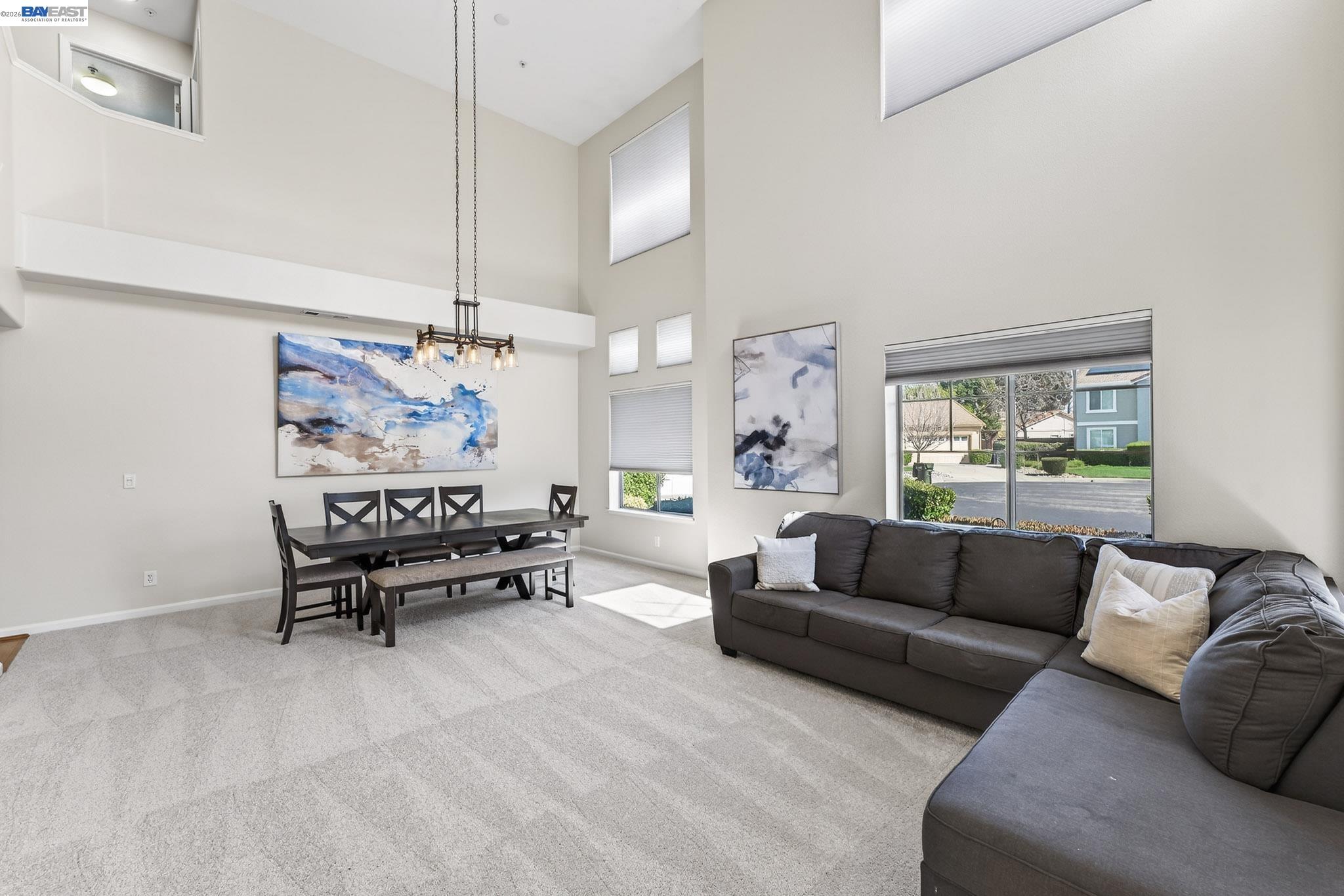 Detail Gallery Image 8 of 45 For 1360 Toulon Ct, Livermore,  CA 94551 - 4 Beds | 3 Baths