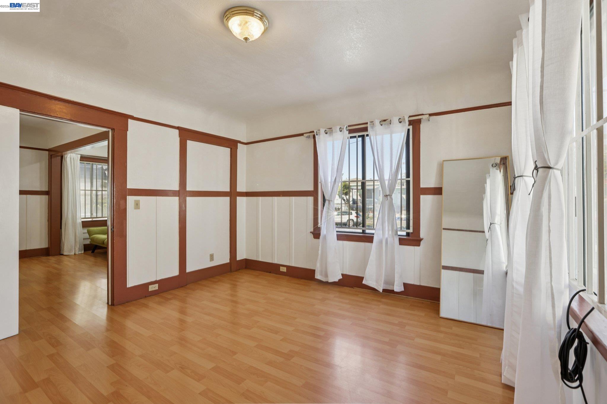Detail Gallery Image 36 of 36 For 2514 21st Ave, Oakland,  CA 94606 - 4 Beds | 2/1 Baths