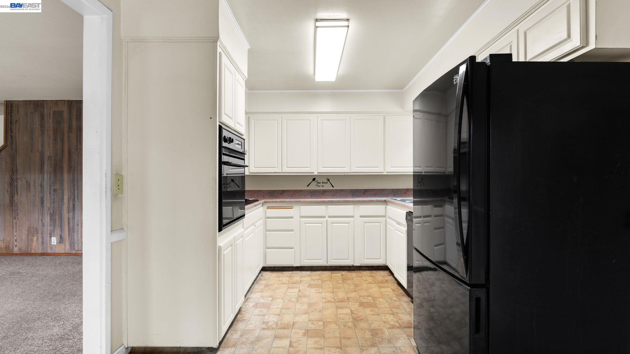 Detail Gallery Image 13 of 37 For 2457 Ramona St, Pinole,  CA 94564 - 4 Beds | 2 Baths