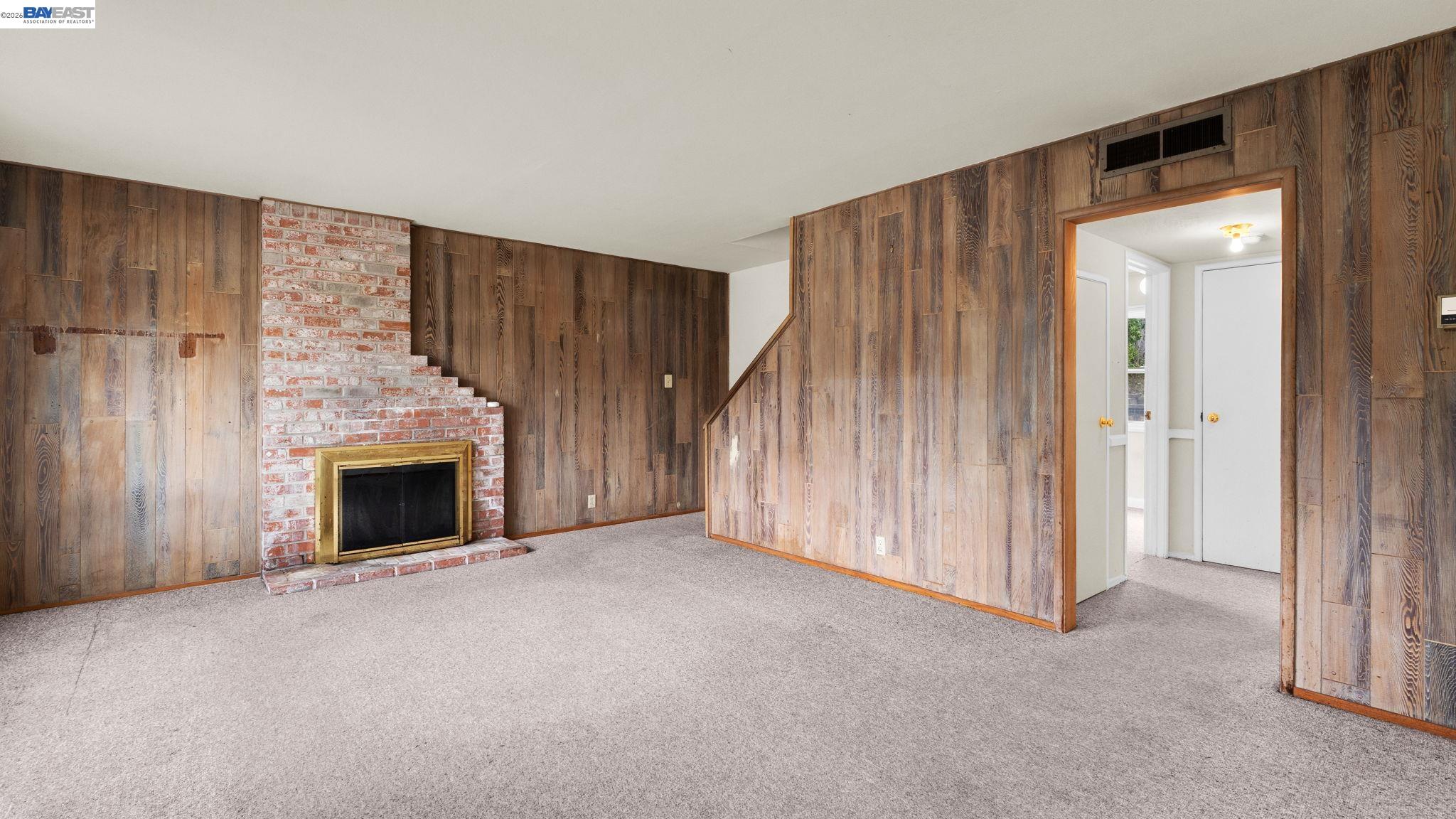 Detail Gallery Image 3 of 37 For 2457 Ramona St, Pinole,  CA 94564 - 4 Beds | 2 Baths