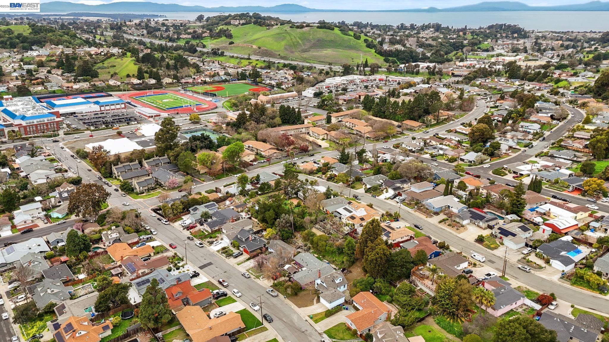 Detail Gallery Image 29 of 37 For 2457 Ramona St, Pinole,  CA 94564 - 4 Beds | 2 Baths