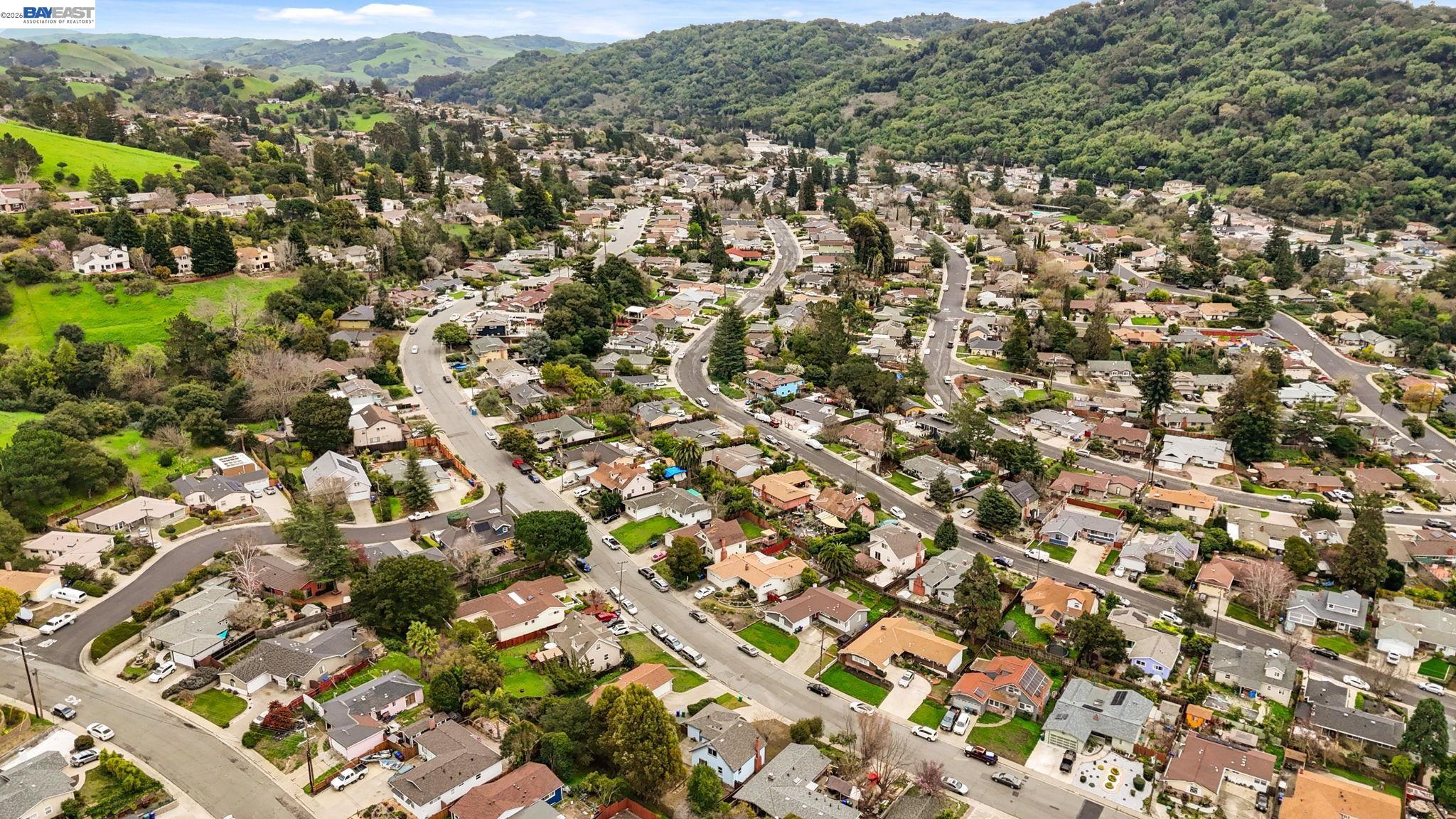 Detail Gallery Image 30 of 37 For 2457 Ramona St, Pinole,  CA 94564 - 4 Beds | 2 Baths