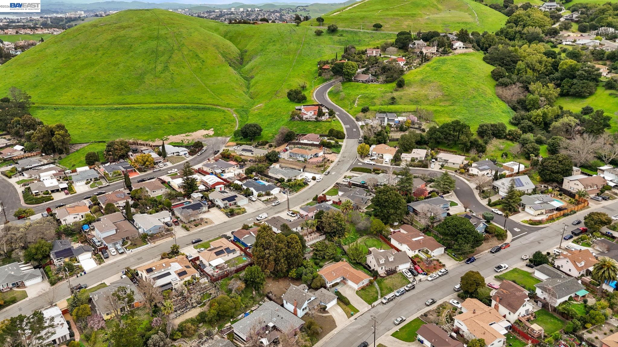 Detail Gallery Image 31 of 37 For 2457 Ramona St, Pinole,  CA 94564 - 4 Beds | 2 Baths
