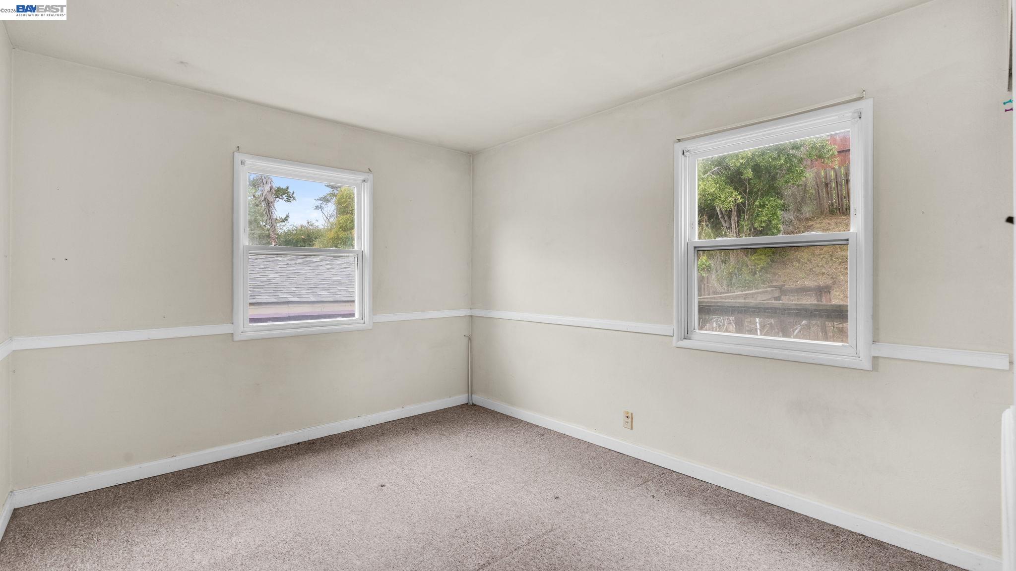Detail Gallery Image 9 of 37 For 2457 Ramona St, Pinole,  CA 94564 - 4 Beds | 2 Baths