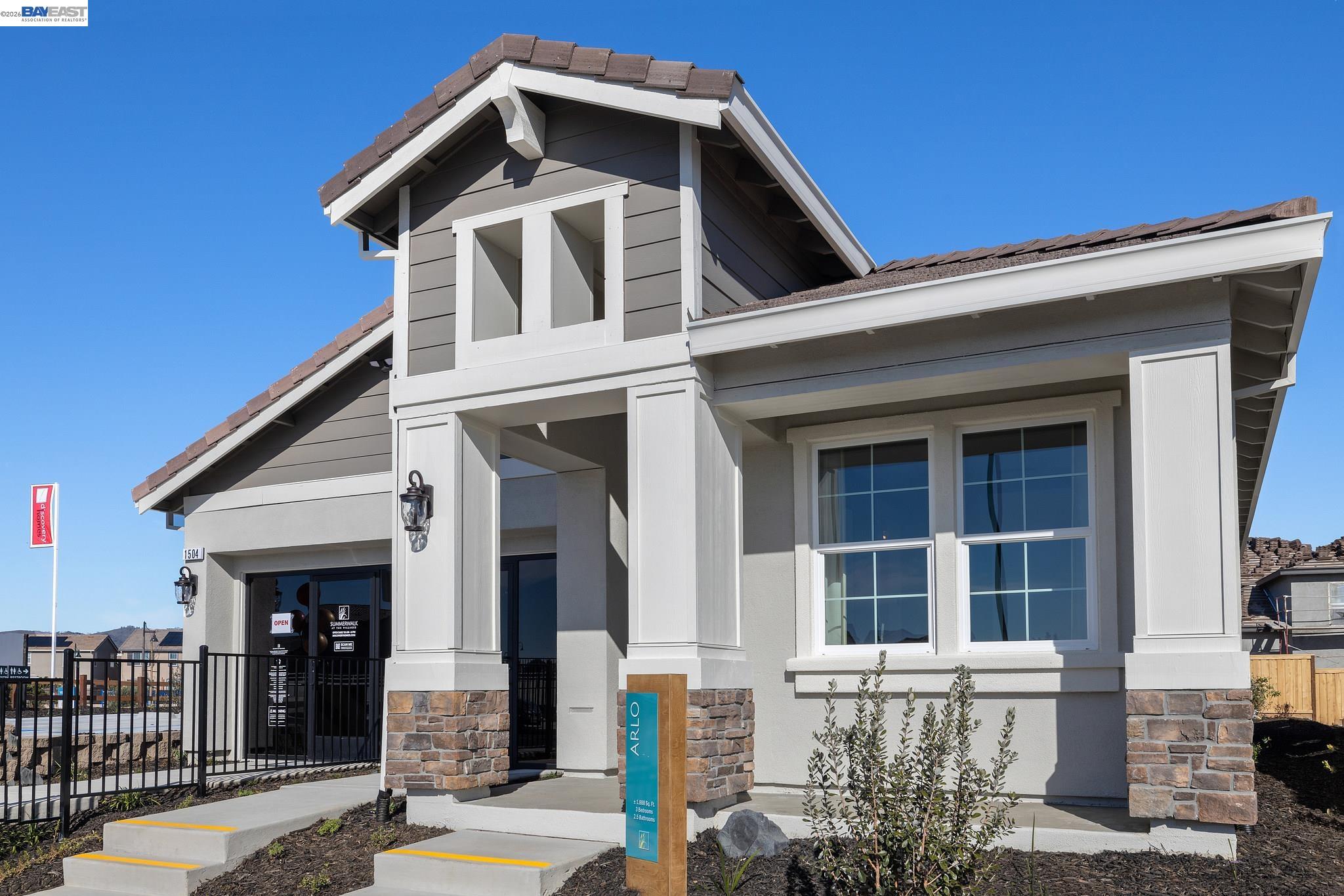 Detail Gallery Image 3 of 38 For 1504 Millennium Way, Fairfield,  CA 94533 - 3 Beds | 2/1 Baths