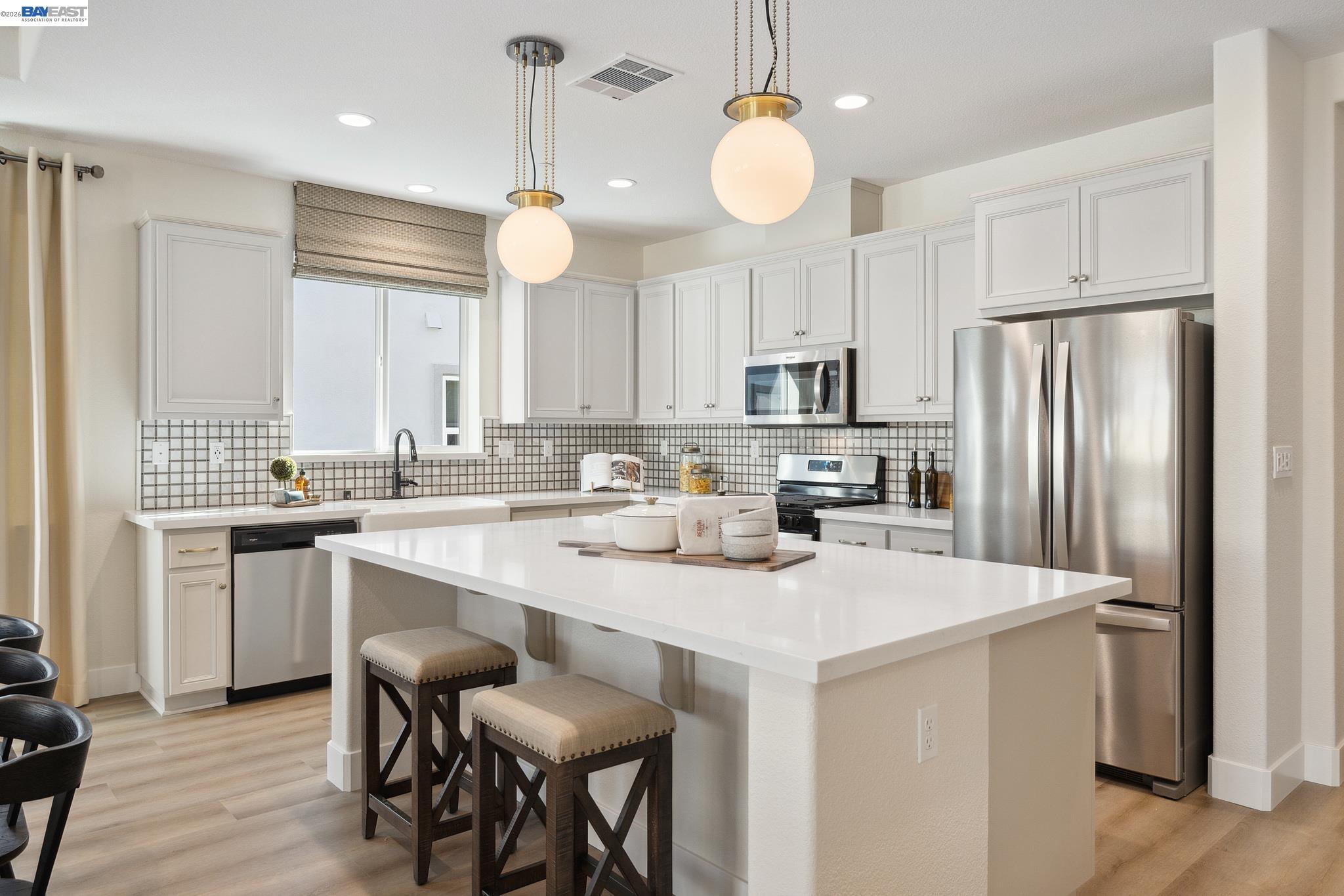 Detail Gallery Image 5 of 38 For 1504 Millennium Way, Fairfield,  CA 94533 - 3 Beds | 2/1 Baths