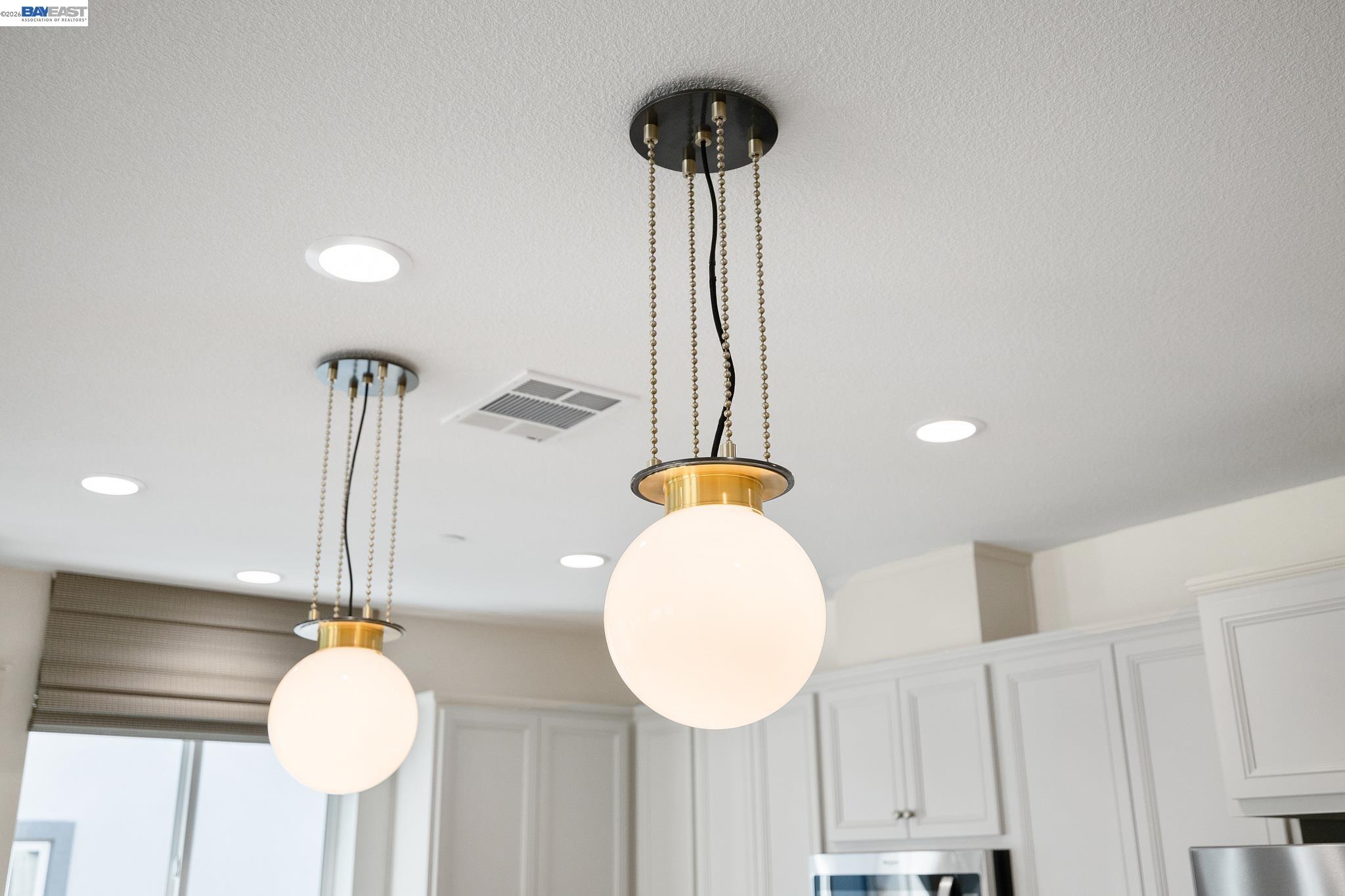 Detail Gallery Image 7 of 38 For 1504 Millennium Way, Fairfield,  CA 94533 - 3 Beds | 2/1 Baths