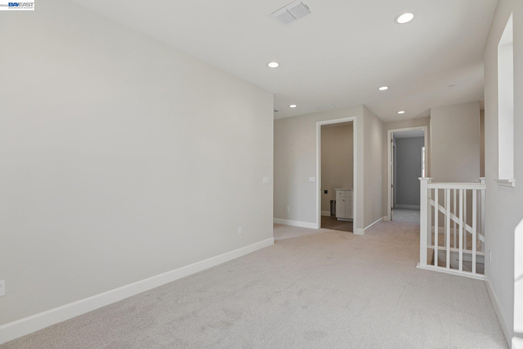 Detail Gallery Image 16 of 38 For 108 Creek View Cir, Fairfield,  CA 94533 - 3 Beds | 2/1 Baths