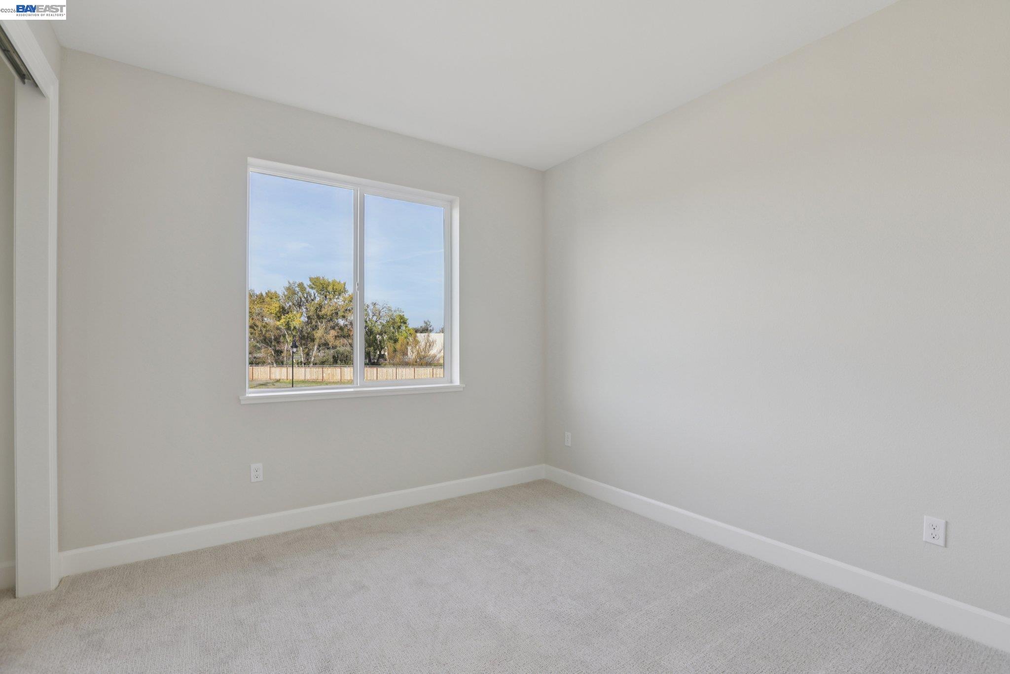 Detail Gallery Image 18 of 38 For 108 Creek View Cir, Fairfield,  CA 94533 - 3 Beds | 2/1 Baths