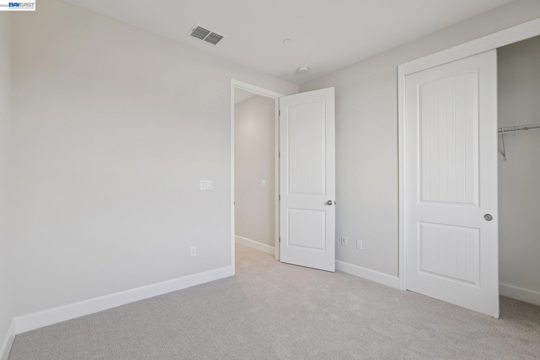 Detail Gallery Image 19 of 38 For 108 Creek View Cir, Fairfield,  CA 94533 - 3 Beds | 2/1 Baths