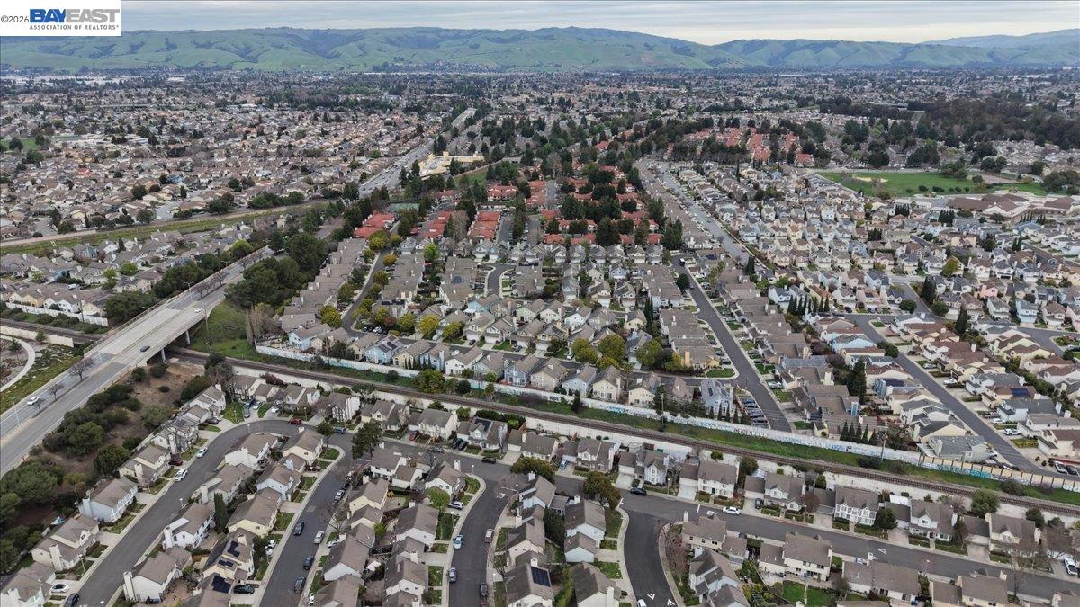 Detail Gallery Image 26 of 44 For 5410 Buckner Ter, Fremont,  CA 94555 - 3 Beds | 2/1 Baths