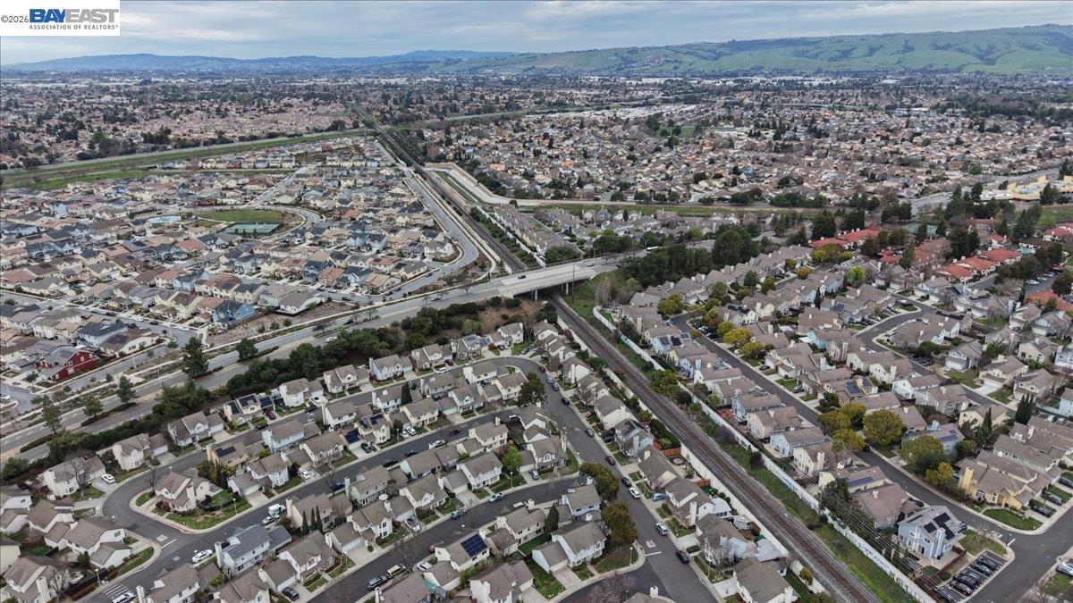 Detail Gallery Image 28 of 44 For 5410 Buckner Ter, Fremont,  CA 94555 - 3 Beds | 2/1 Baths