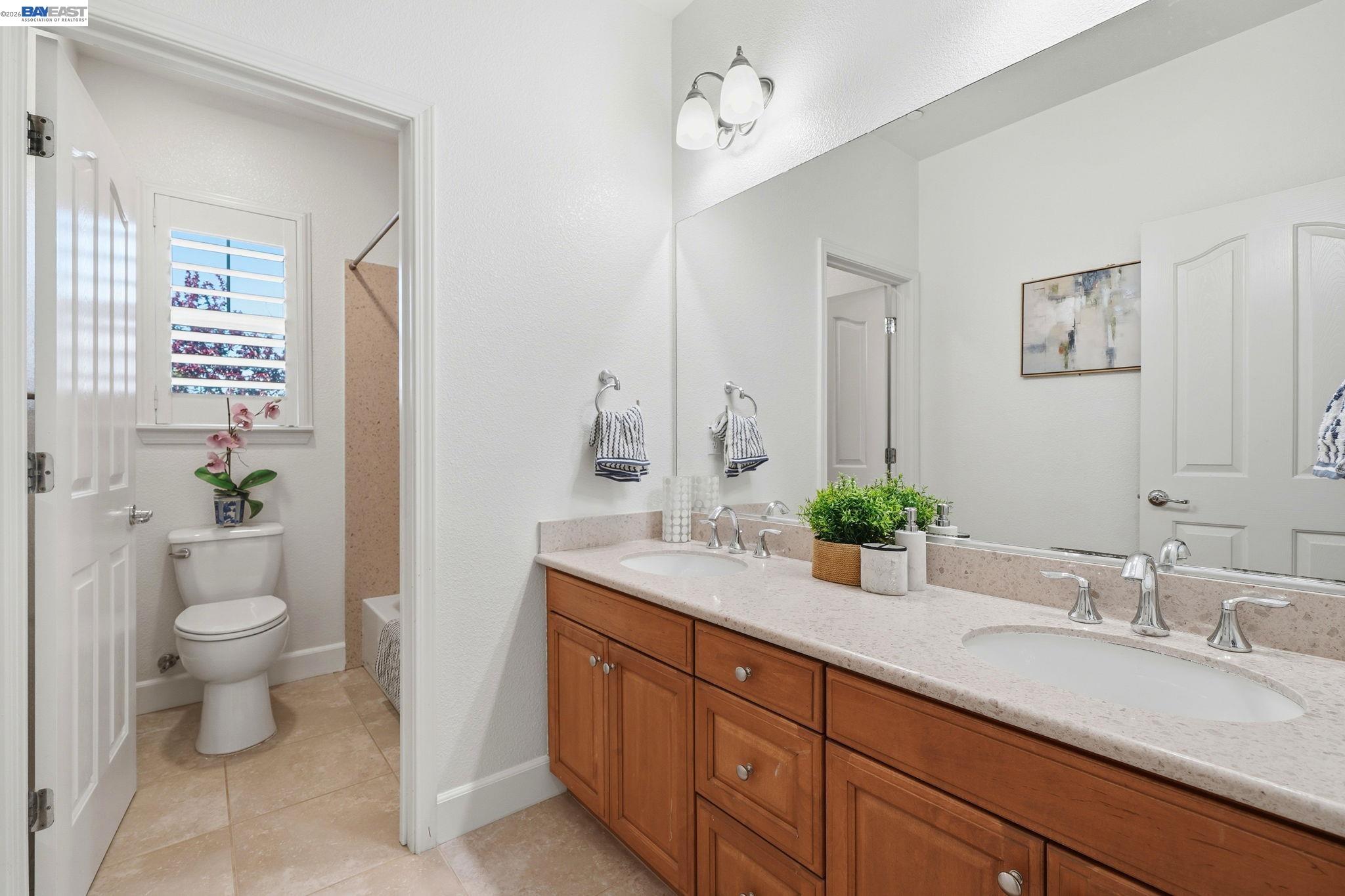 Detail Gallery Image 28 of 45 For 4958 Trescott Ct, Dublin,  CA 94568 - 5 Beds | 3/1 Baths
