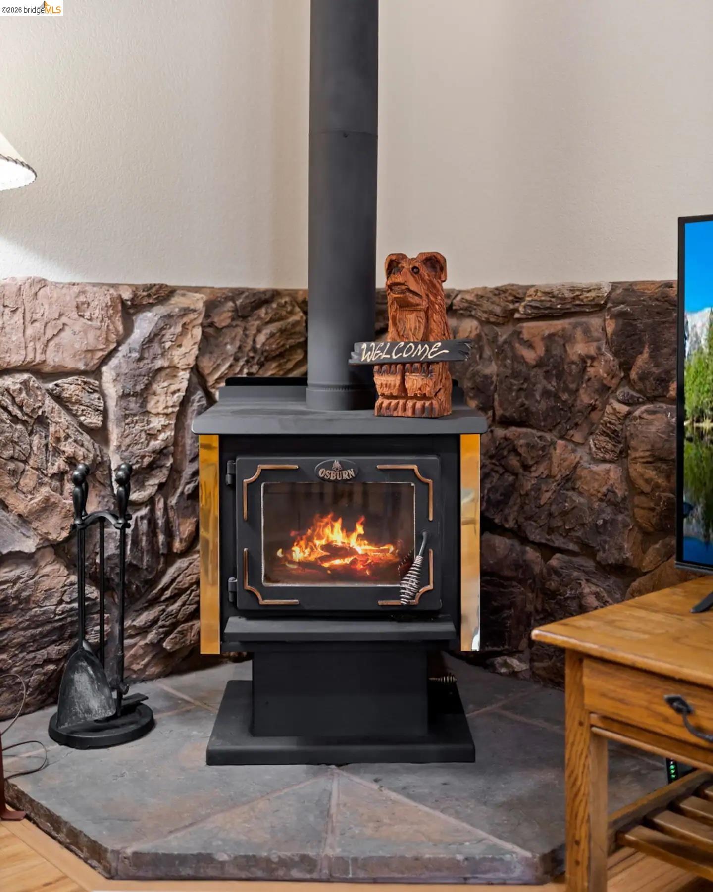 Detail Gallery Image 7 of 46 For 12955 Jackson Mill Drive, Groveland,  CA 95321 - 3 Beds | 3 Baths