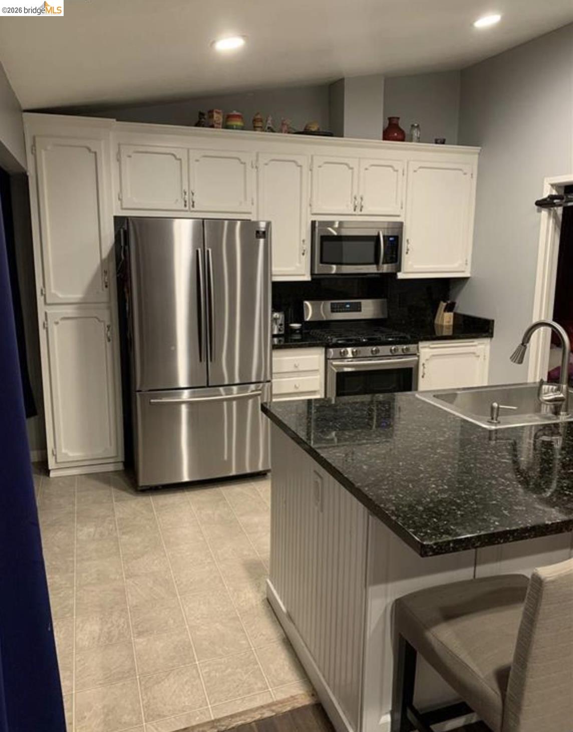 Detail Gallery Image 6 of 32 For 5250 Riverlake Rd, Discovery Bay,  CA 94505 - 5 Beds | 2 Baths