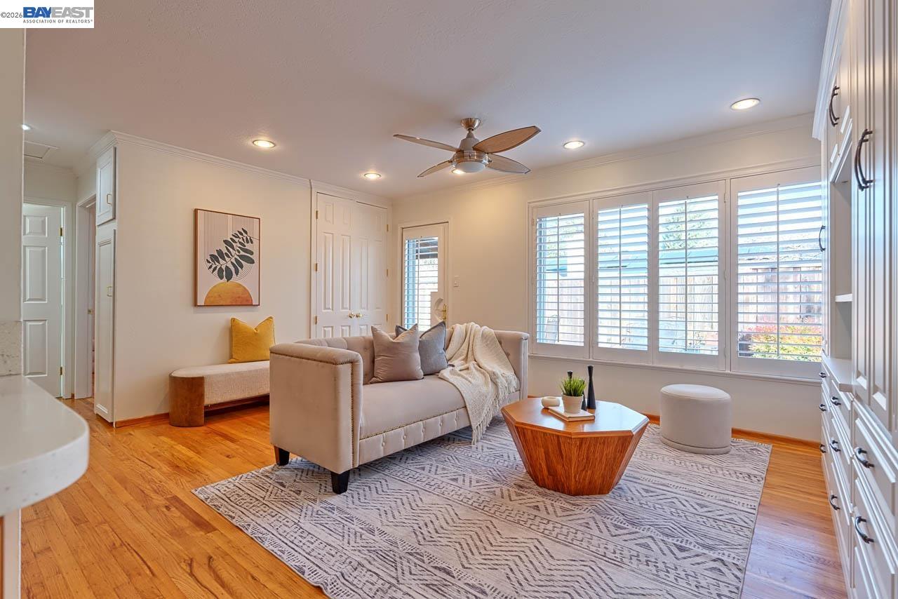 Detail Gallery Image 31 of 39 For 1515 Miramonte Ave, Mountain View,  CA 94040 - 4 Beds | 2 Baths