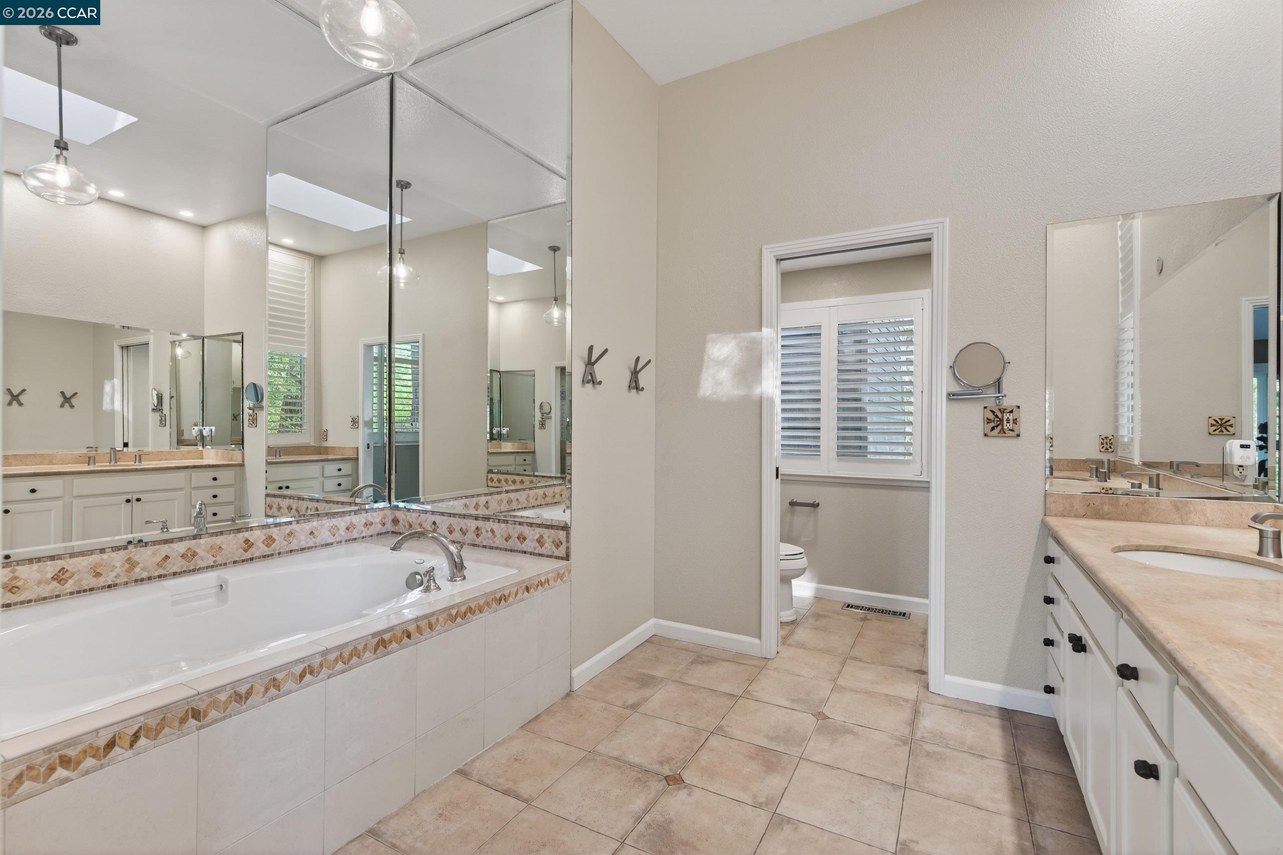 Photo #34: 41125052 Listing: Photo #34